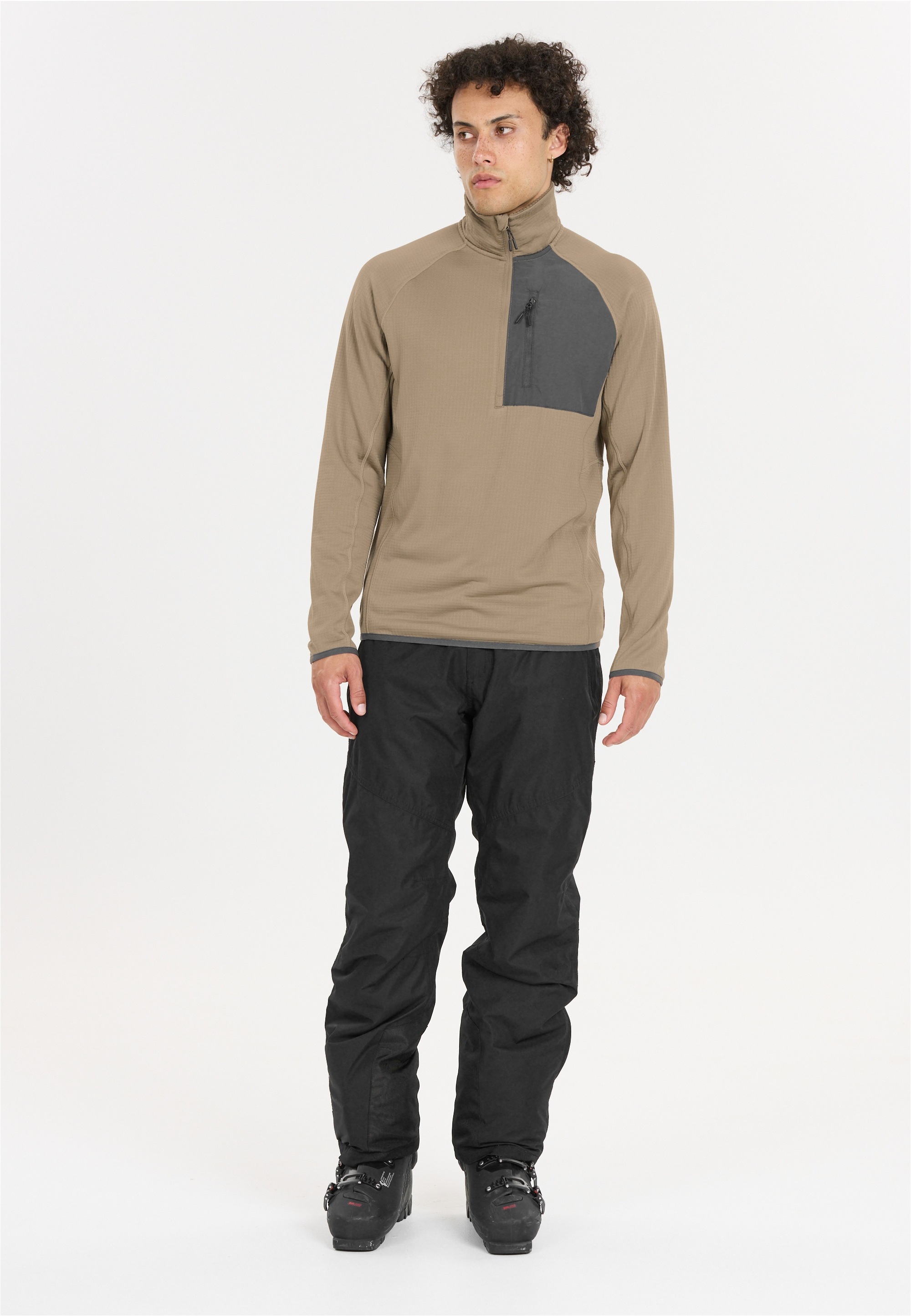 WHISTLER Strickpullover »Helge«, Im atmungsaktiven und dehnbaren Design