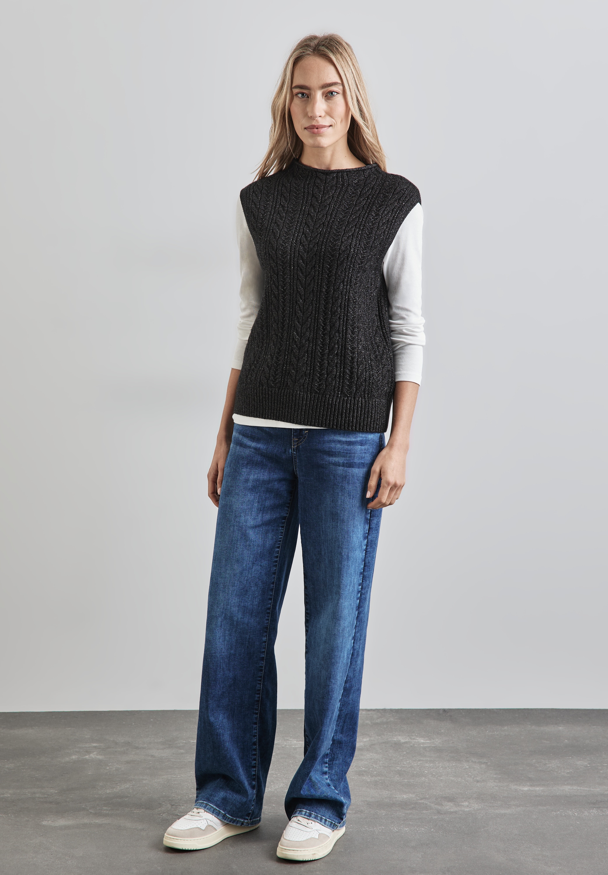 STREET ONE Kurzarmpullover, mit Stehkragen