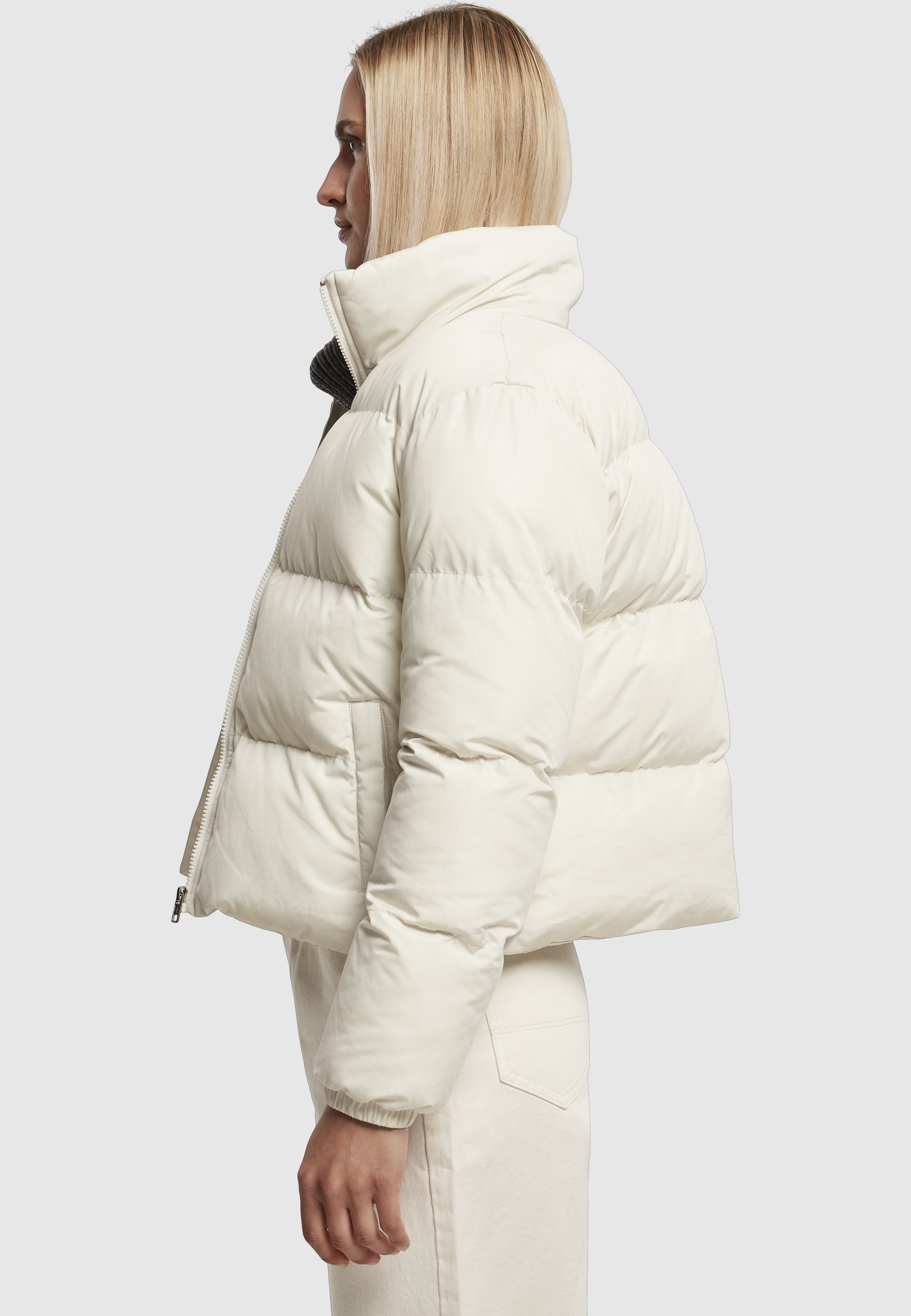 URBAN CLASSICS Winterjacke »Urban Classics Damen Ladies Short Peached Puffer Jacket« 1 Stk. tlg. ohne Kapuze