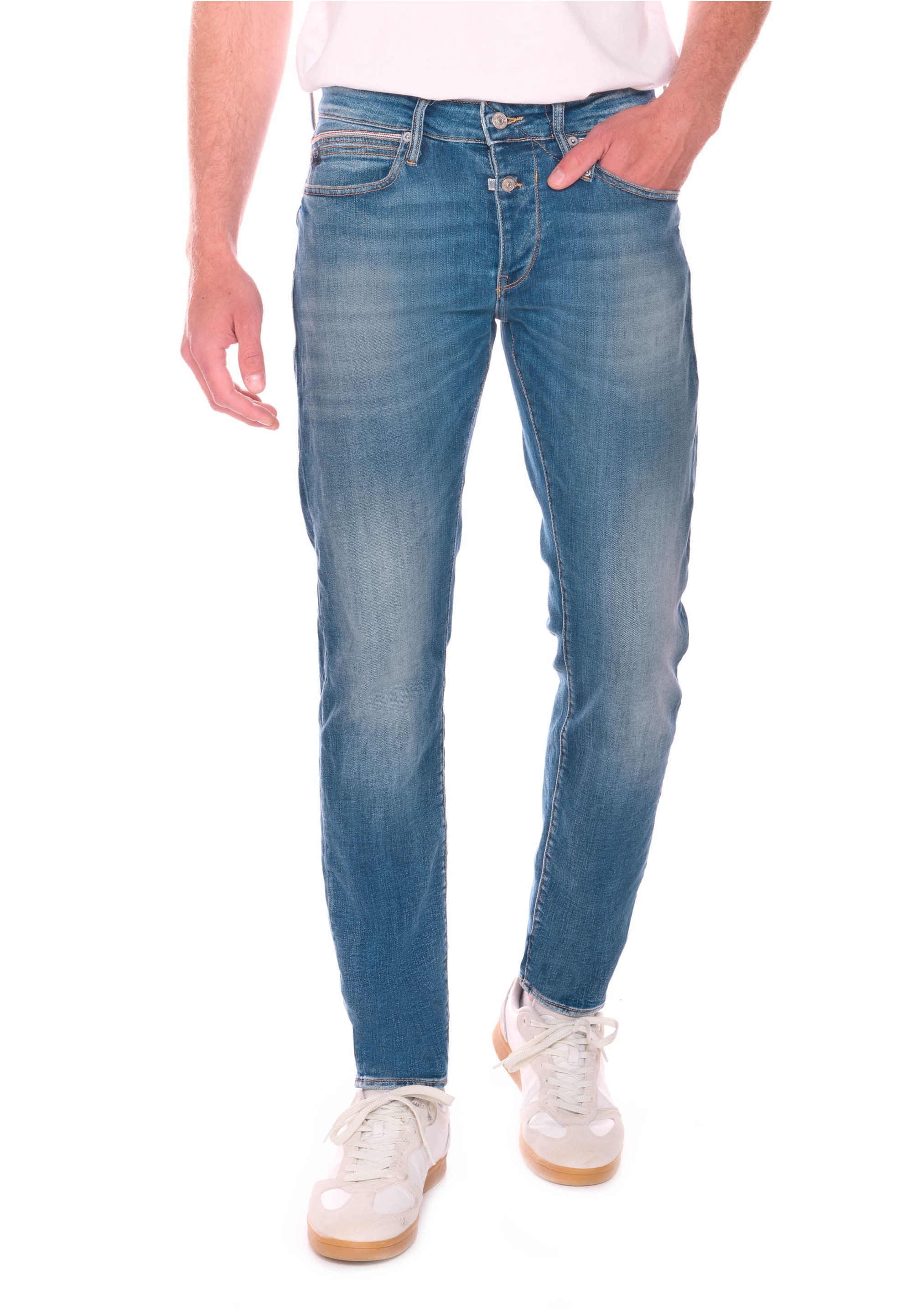 Le Temps Des Cerises Bequeme Jeans "700/11", mit dezenter Used-Waschung