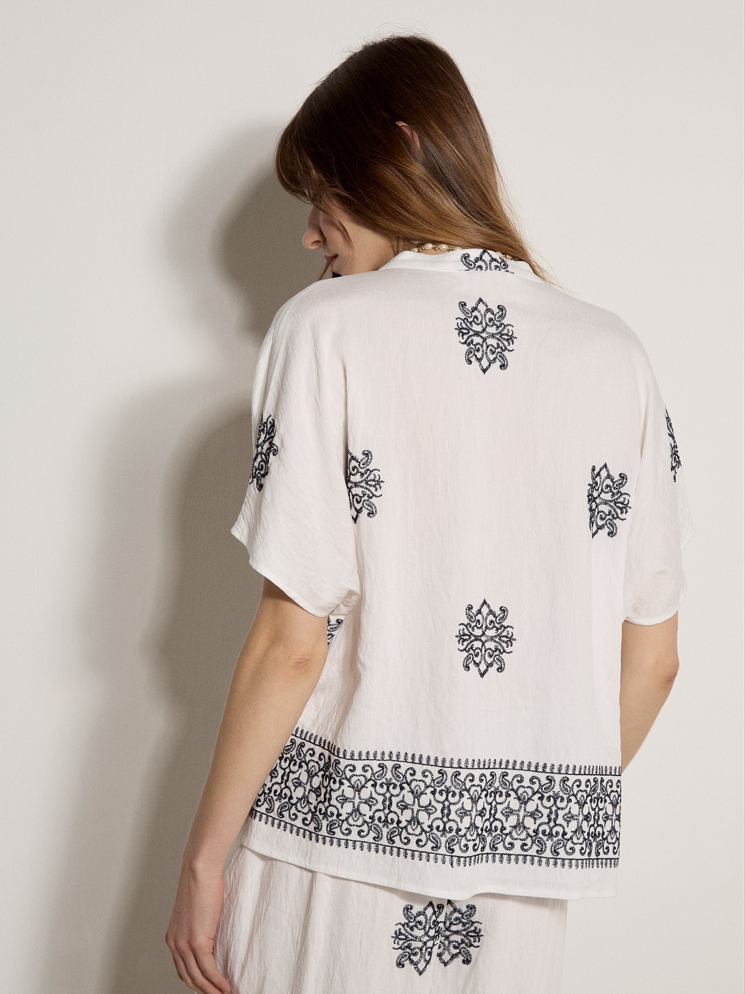 Apricot Klassische Bluse »Bluse« mit Stickerei