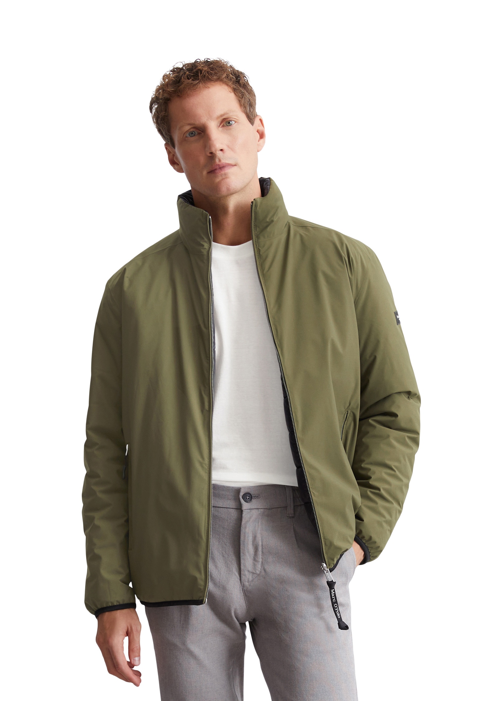 Outdoorjacke »aus recyceltem Polyester«