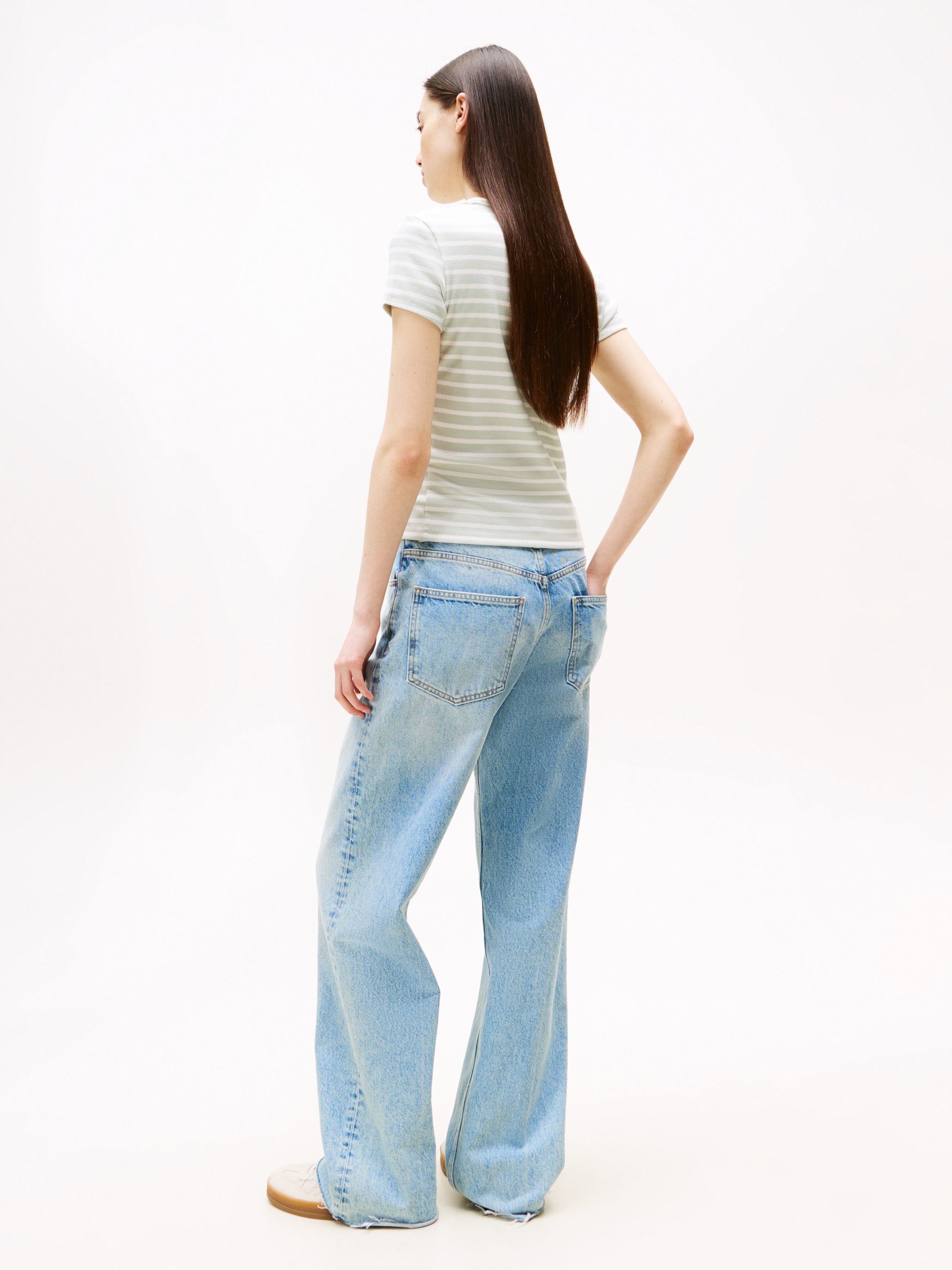 Tommy Jeans T-Shirt »TJW SLIM ESSENTIAL RIB SS«, mit gerippter Struktur
