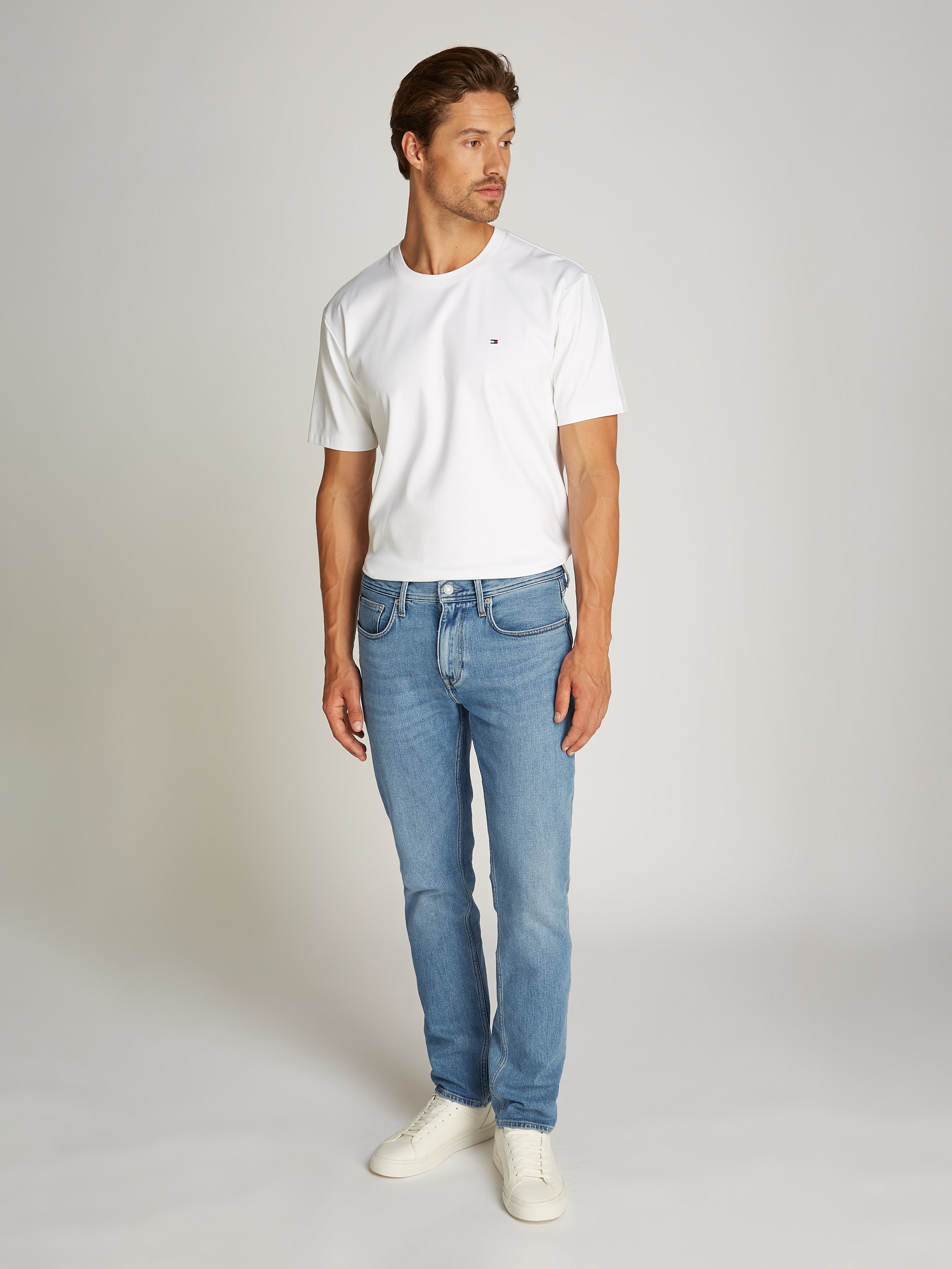 Tommy Hilfiger Straight-Jeans »STRAIGHT DENTON STR MESA BLUE«, in hellblauer Waschung