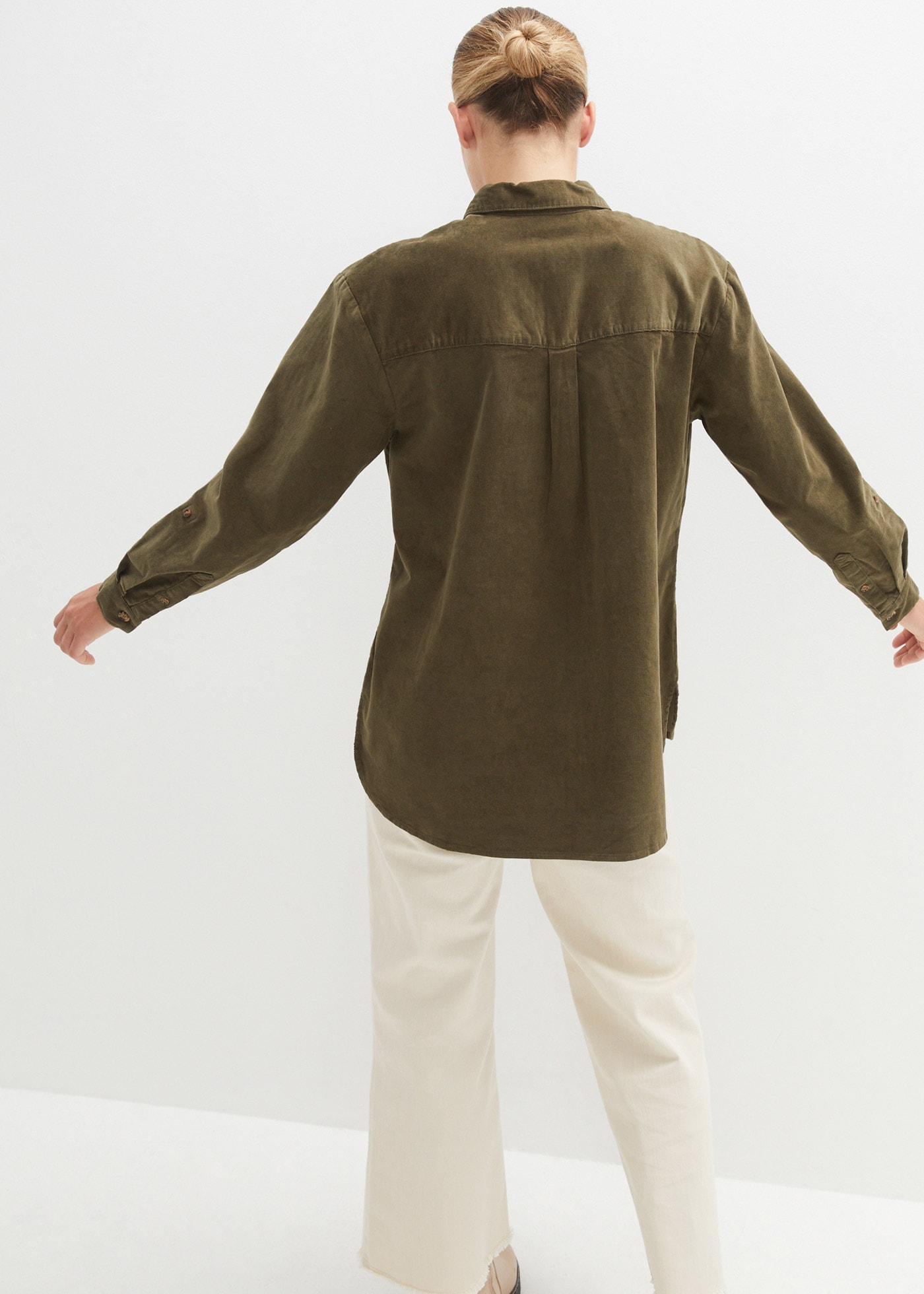 bonprix Langarmbluse »Cord-Hemd mit Seitenschlitz«, Cord-Hemd mit Seitenschlitz
