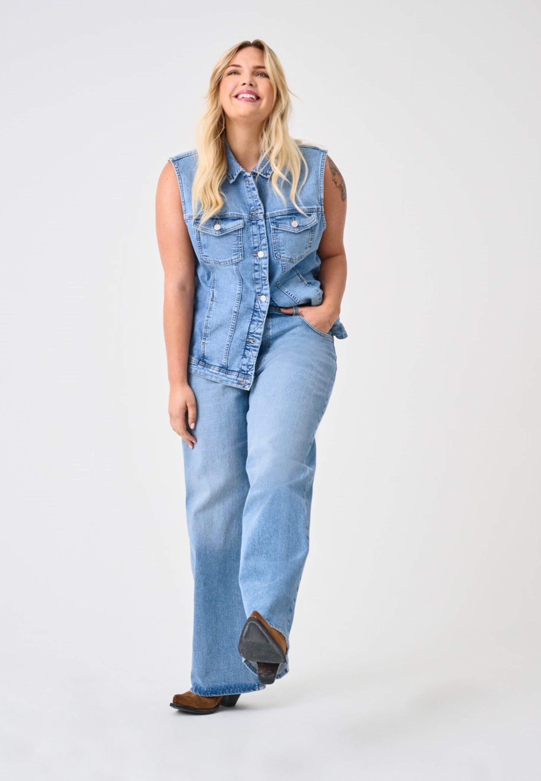 ONLY CARMAKOMA High-waist-Jeans "CARJUICY HW WIDE LEG REA365" günstig online kaufen