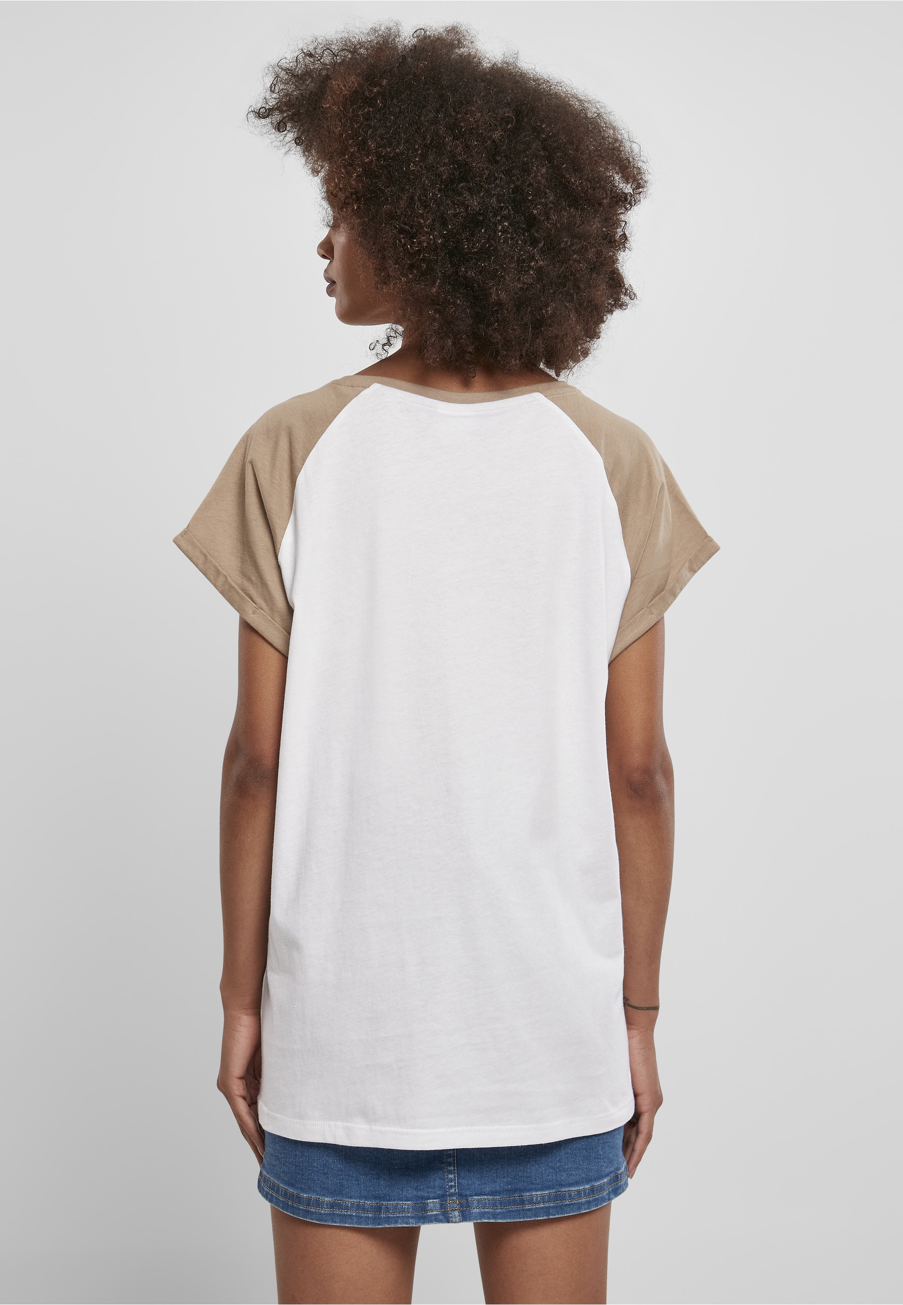 URBAN CLASSICS Kurzarmshirt »Urban Classics Damen Ladies Contrast Raglan Tee« 1