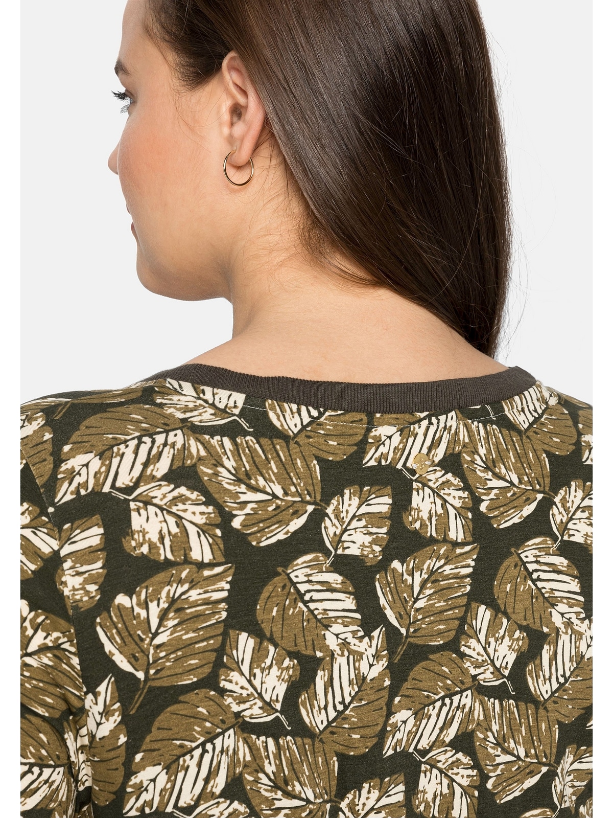 »Große BAUR Saum Sheego und am Blätterprint mit | kaufen für Knoten Größen«, T-Shirt