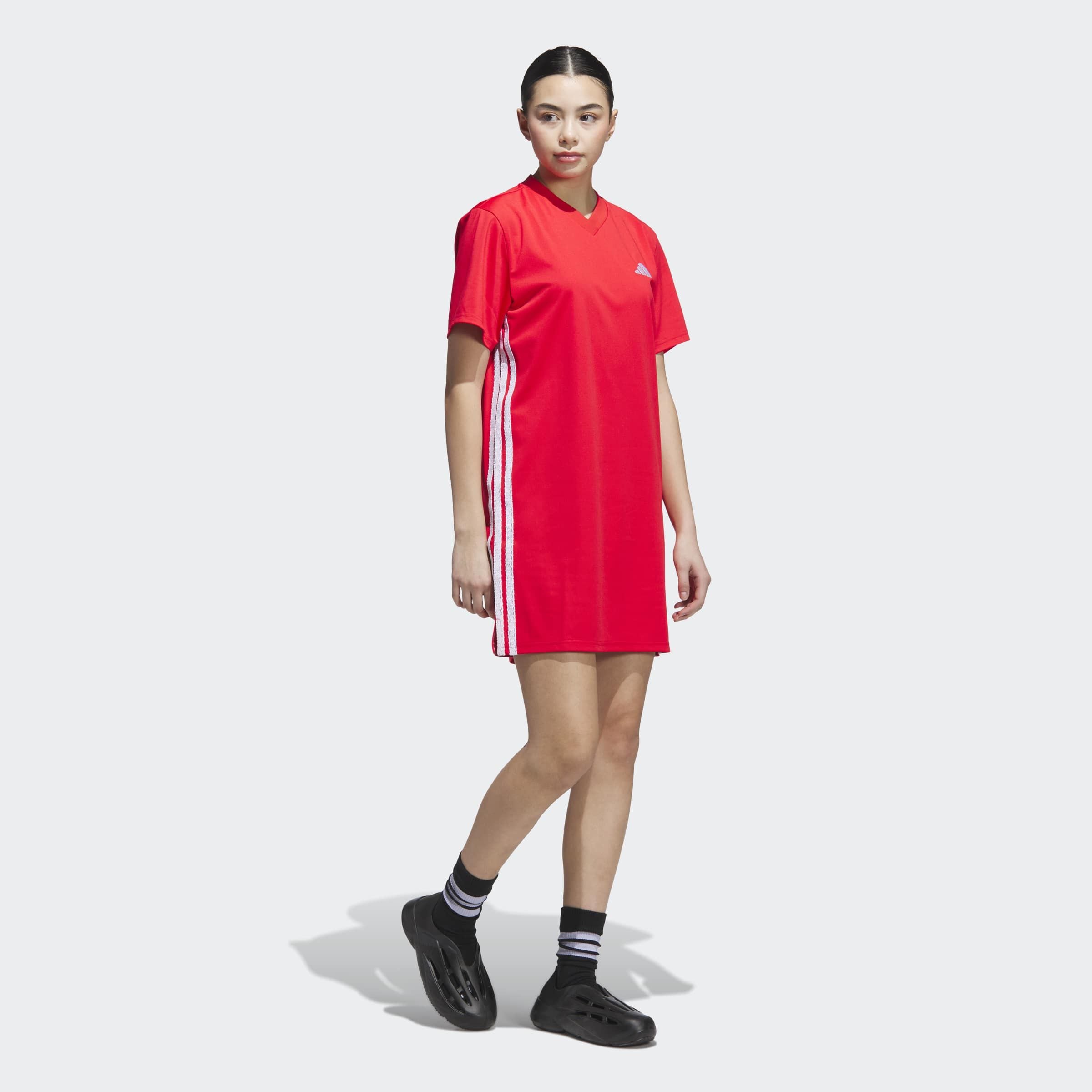 adidas Sportswear Shirtkleid "W SC SHIFT DRES", (1 tlg.) günstig online kaufen