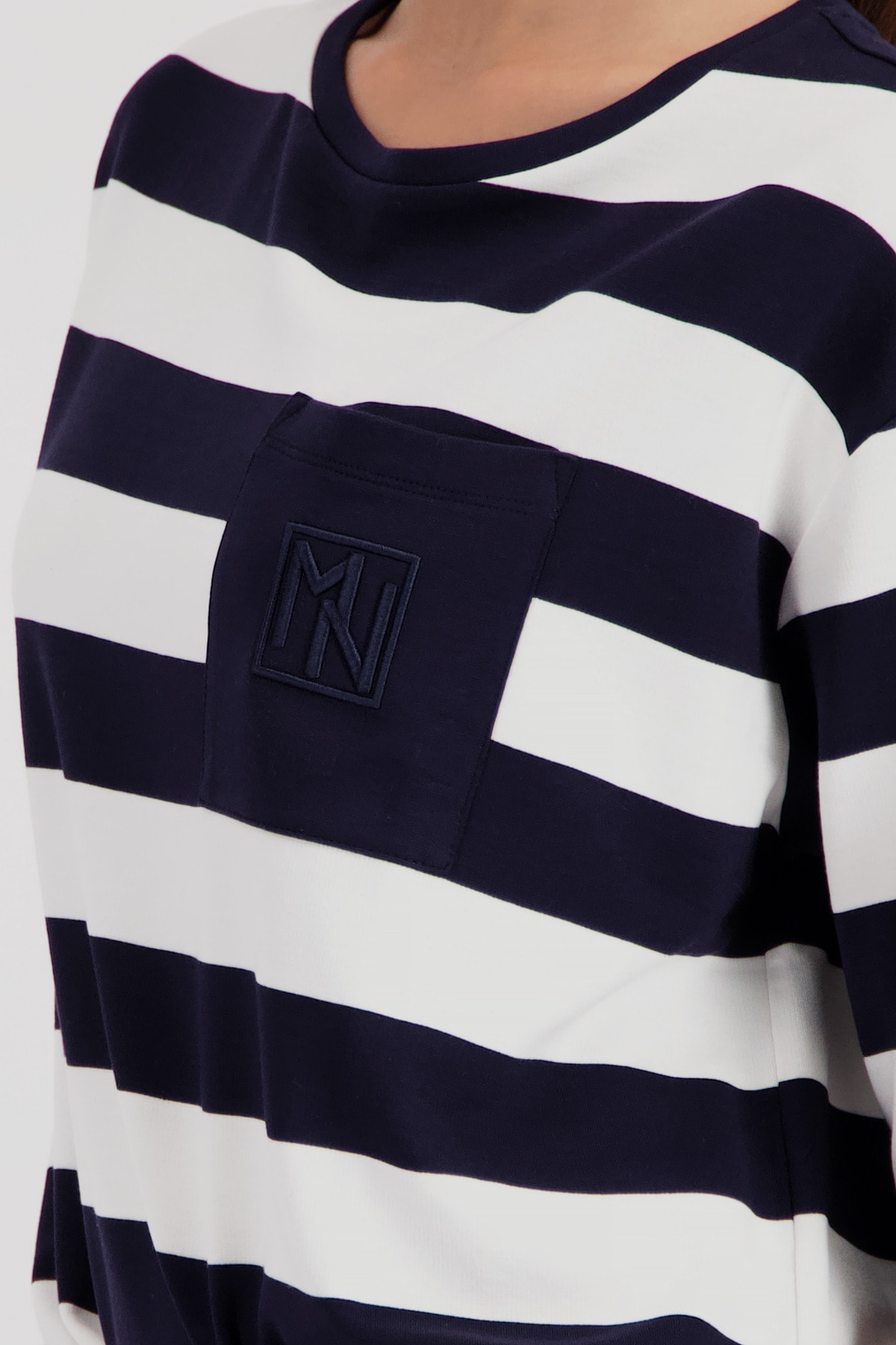 Monari Sweatshirt , Regular fit mit Brusttasche
