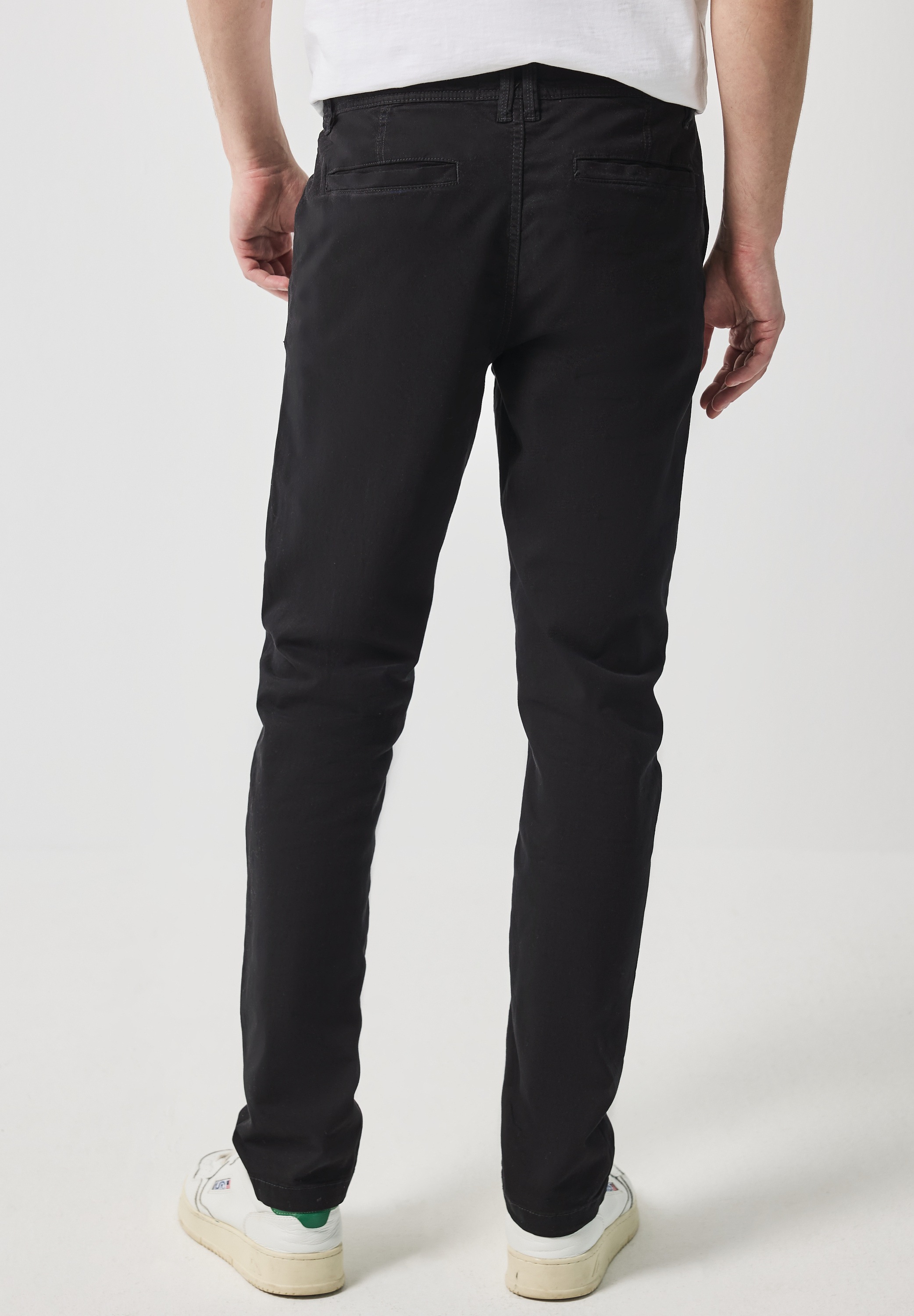 STREET ONE MEN Chinohose, aus Baumwolle mit Stretchanteil günstig online kaufen