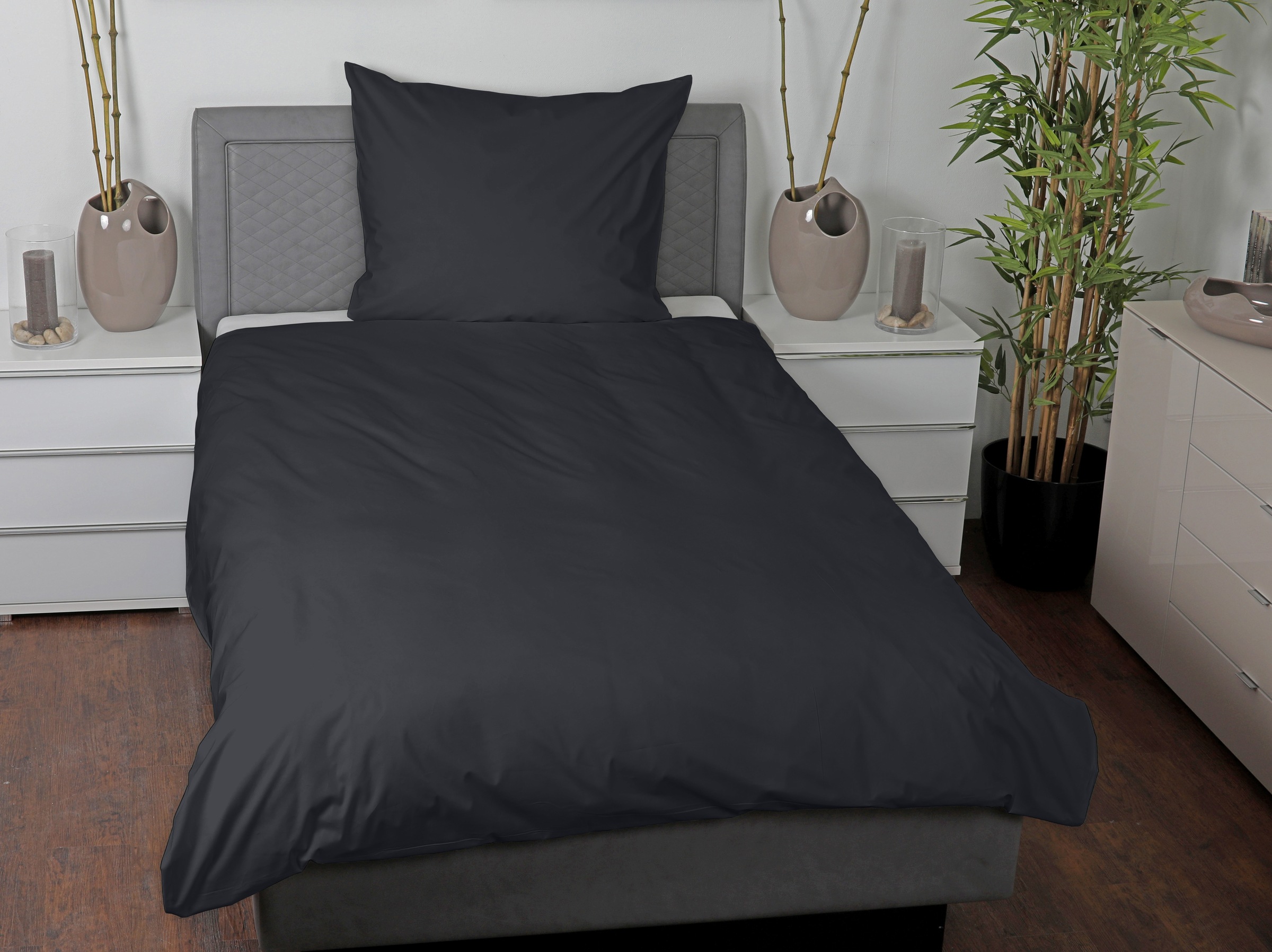 CASATEX Bettwäsche »Uni«, Uni Design, Reißverschluss, tolle Farben