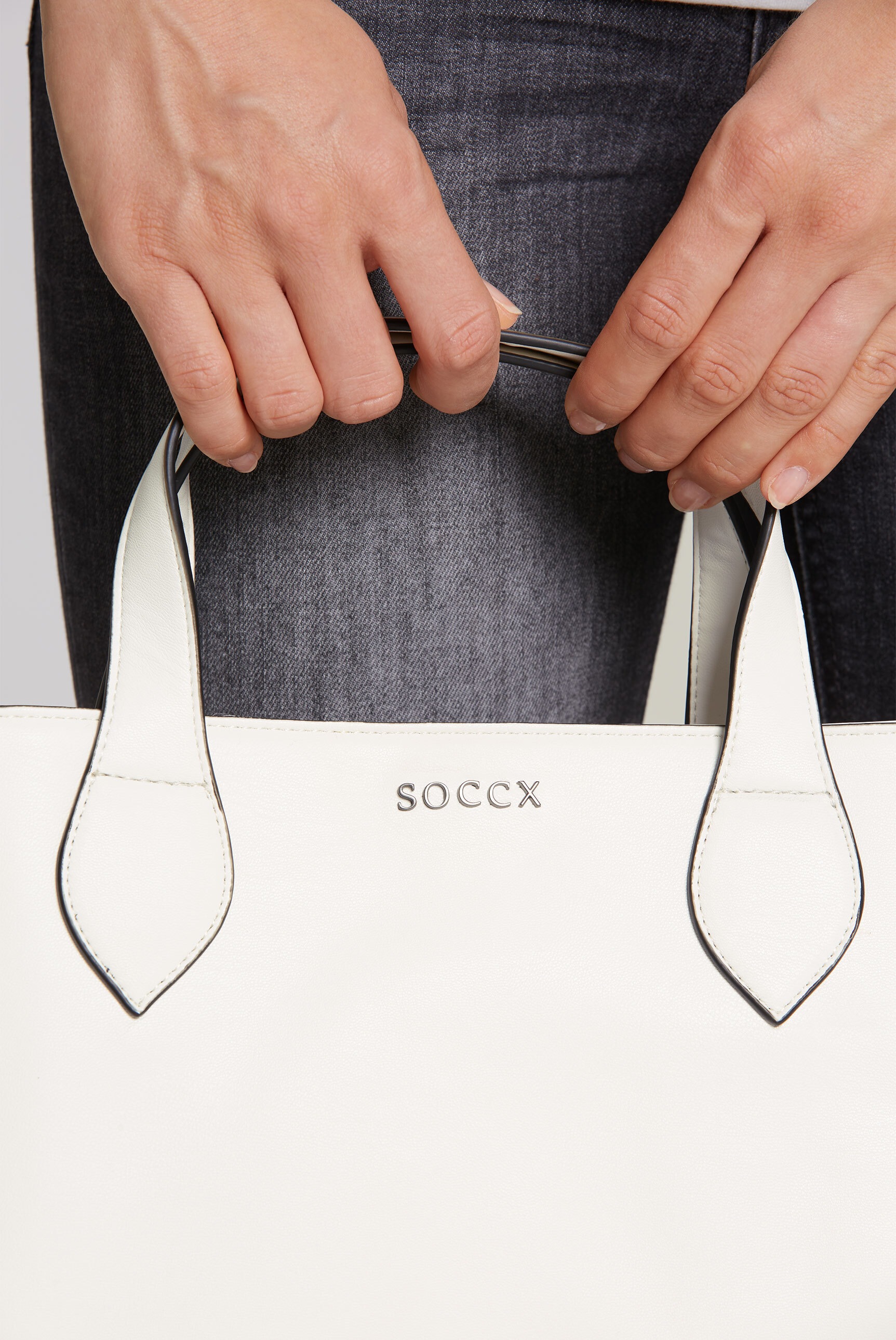 SOCCX Henkeltasche, mit vielen Innenfächern