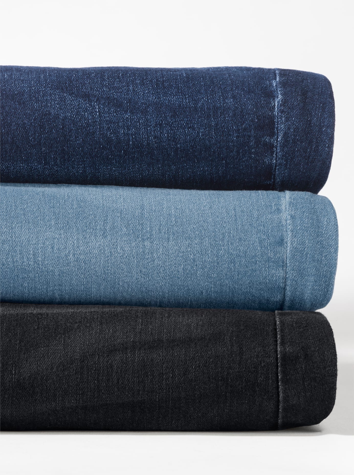 Classic Basics High-Waist Jeans Black Size 54 3