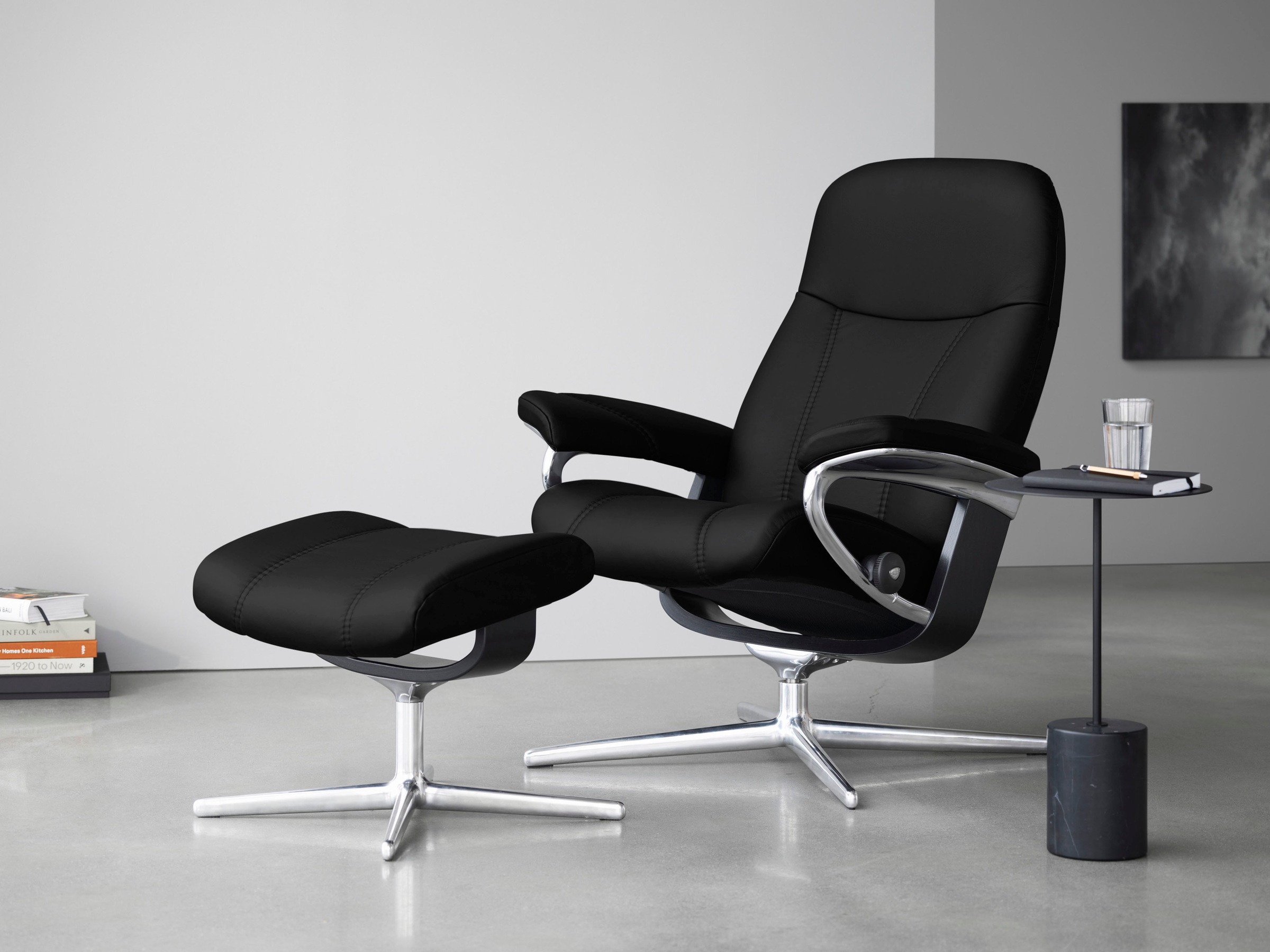 Stressless Relaxsessel "Consul" mit Cross Base, Größe S, M & L, Holzakzent Schwarz
