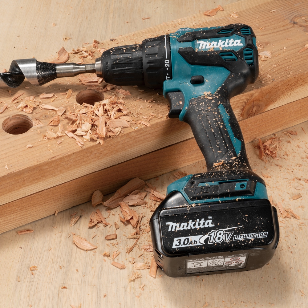 Makita Akku-Bohrschrauber »»DDF490RFJ« 18V, Inkl. 2x 3Ah Akku und Ladegerät« max. 65 Nm, 0-1.900 min⁻¹, 13 mm,  leistungsstarker & bürstenloser Bohrschrauber mit 65 Nm Drehmoment
