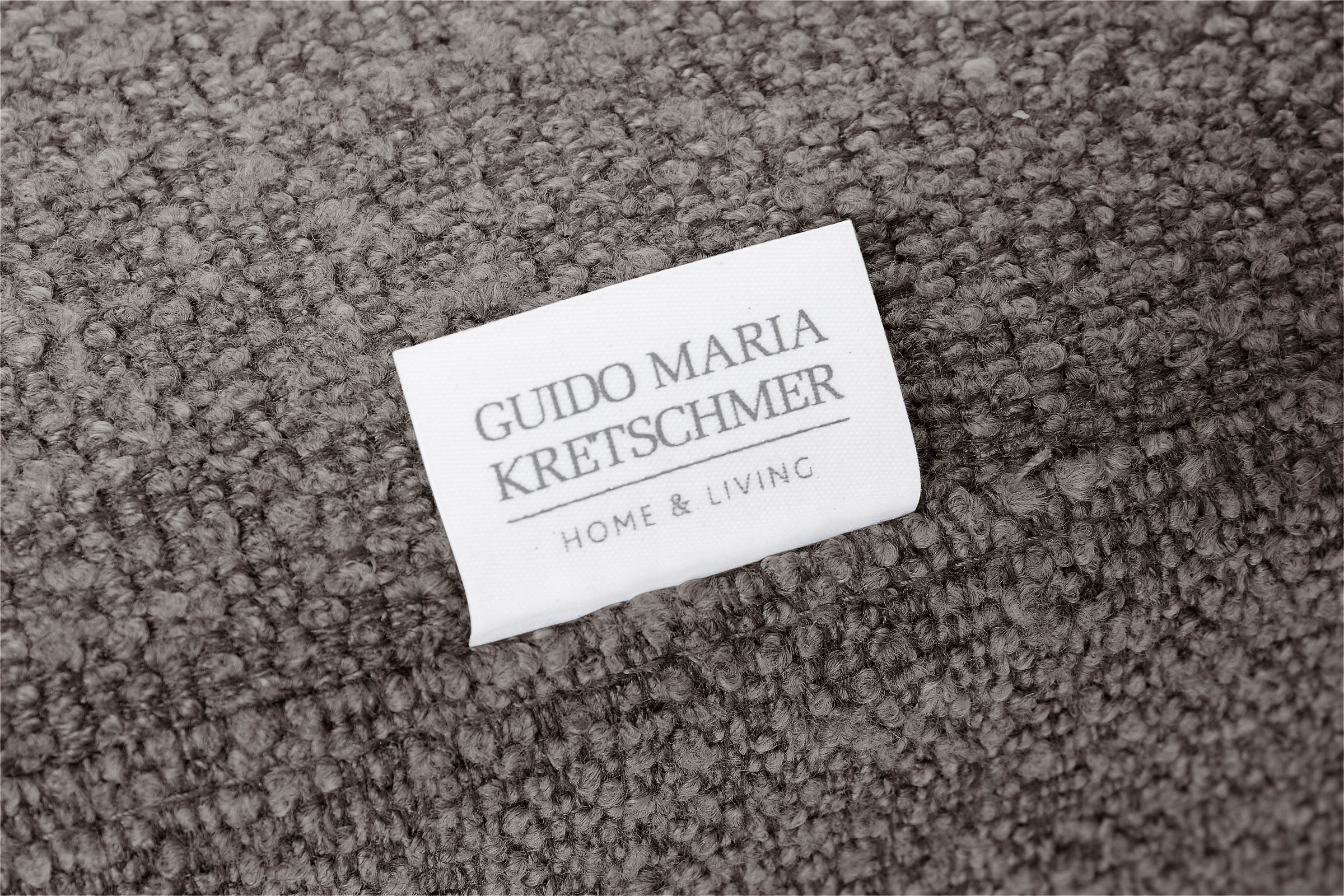 Guido Maria Kretschmer Home&Living Big-Sofa »Annera«, weicher Sitzkomfort, mit extra tiefen Sitzflächen, Füllung mit Federn