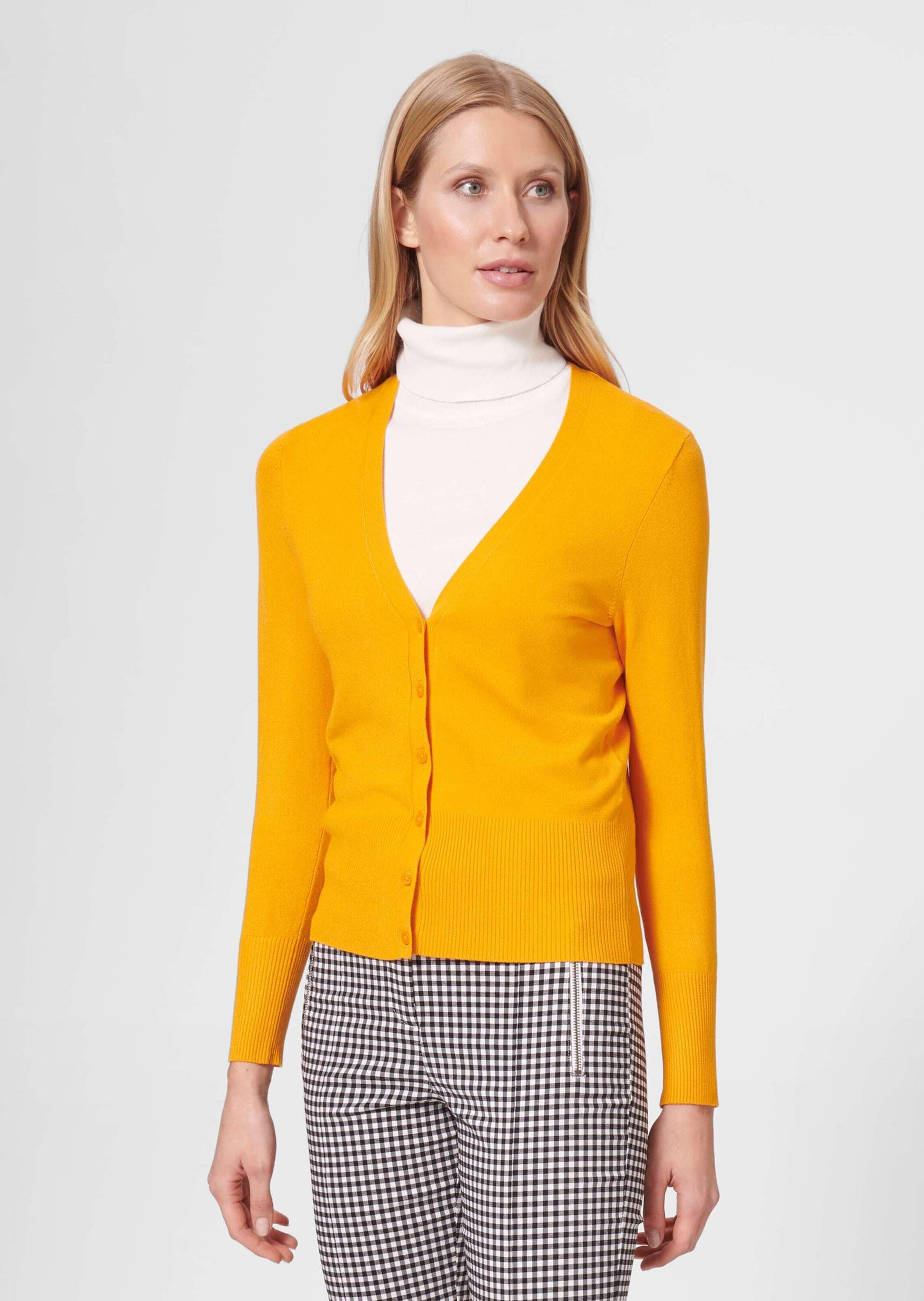 MADELEINE Strickjacke »Strickjacke Eleganter Viskose-Cardigan mit Knopfleiste«