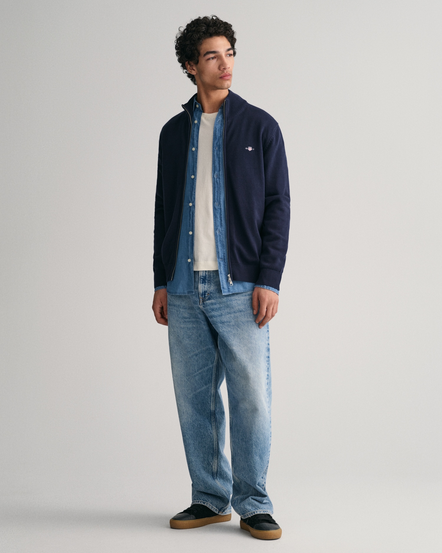 Gant Cardigan »CASUAL COTTON ZIP CARDIGAN«, Mit Rippbündchen an Stehkragen, Ärmeln und Saum