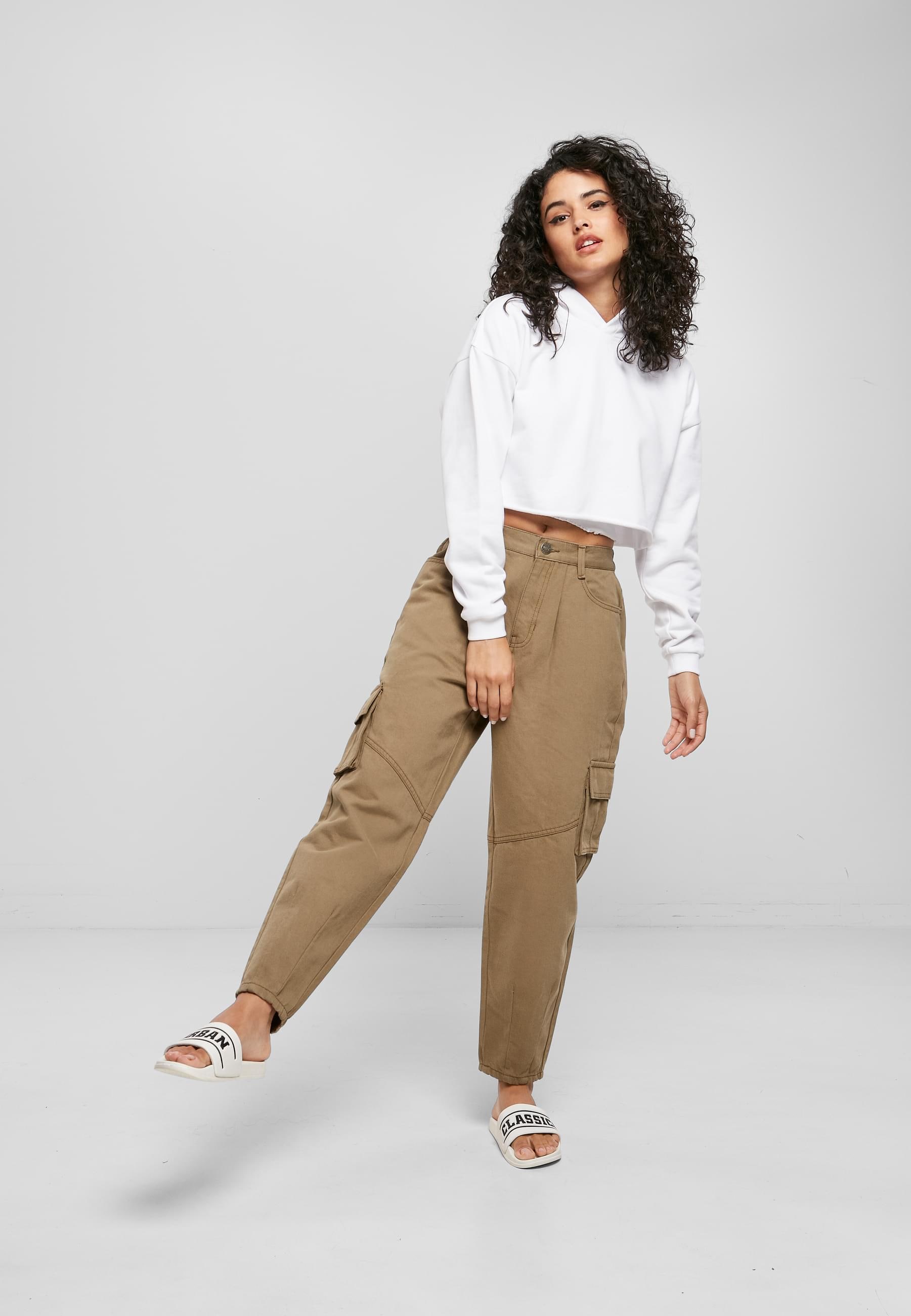 URBAN CLASSICS Rundhalspullover »Urban Classics Damen Ladies Oversized Cropped Hoody«, (1 tlg.)