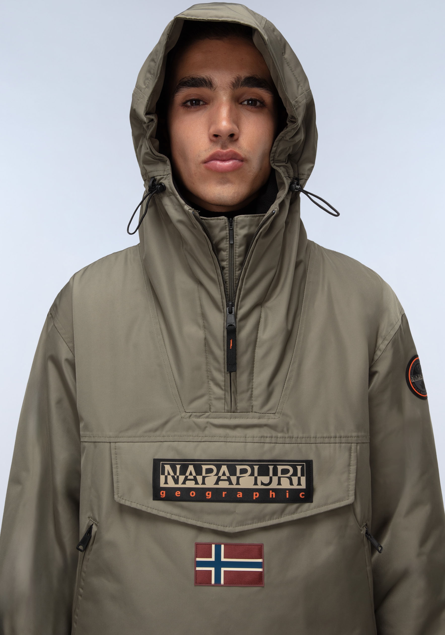 Napapijri Anorak »RAINFOREST«, mit Kapuze, regular fit, mit seitlichen Reißverschluss, Belüftungsösen