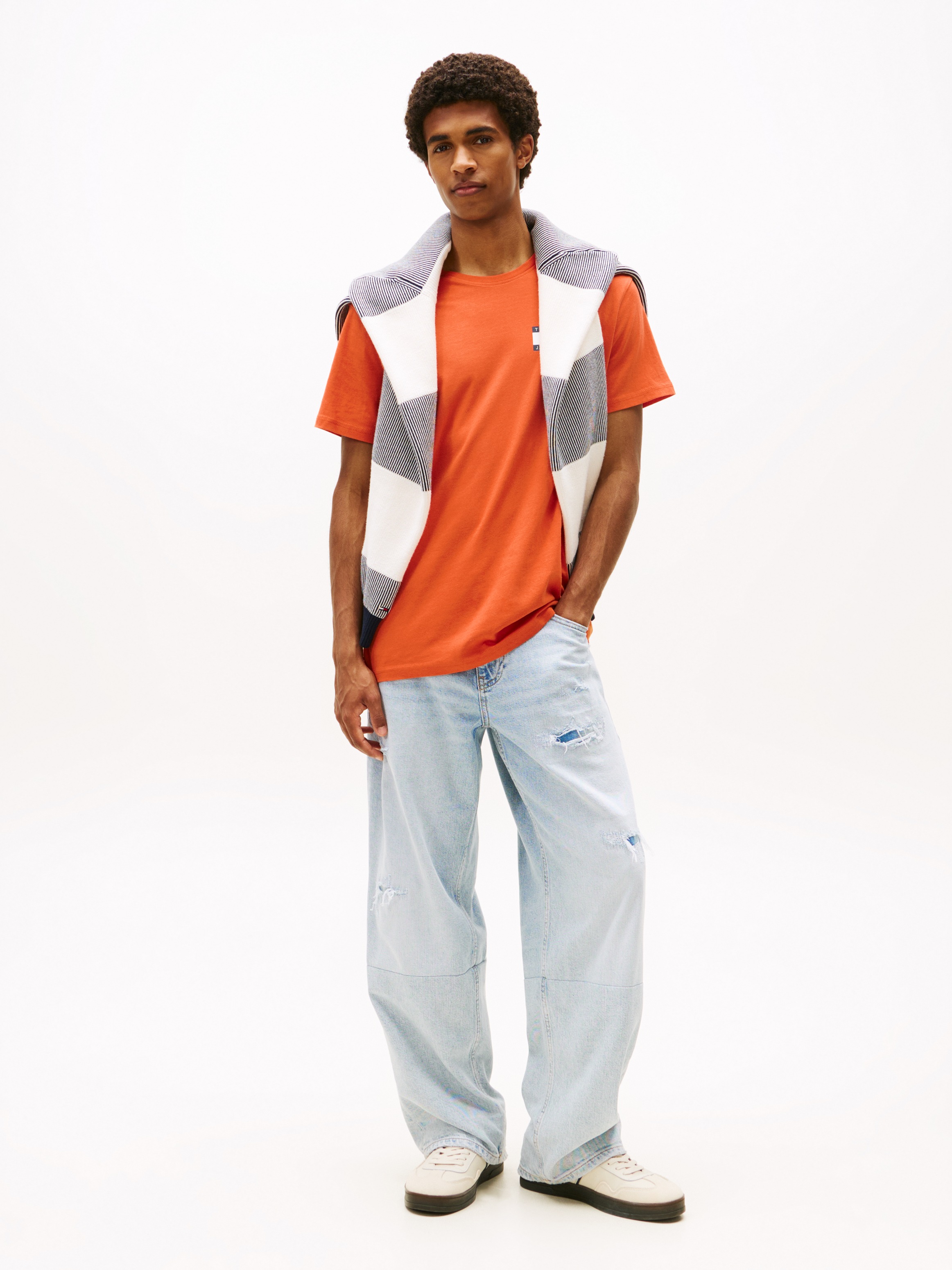 Thumbnail - Tommy Jeans T-Shirt "TJM SLIM FIT ESSENTIAL FLAG" Mit Rundhalsausschnitt