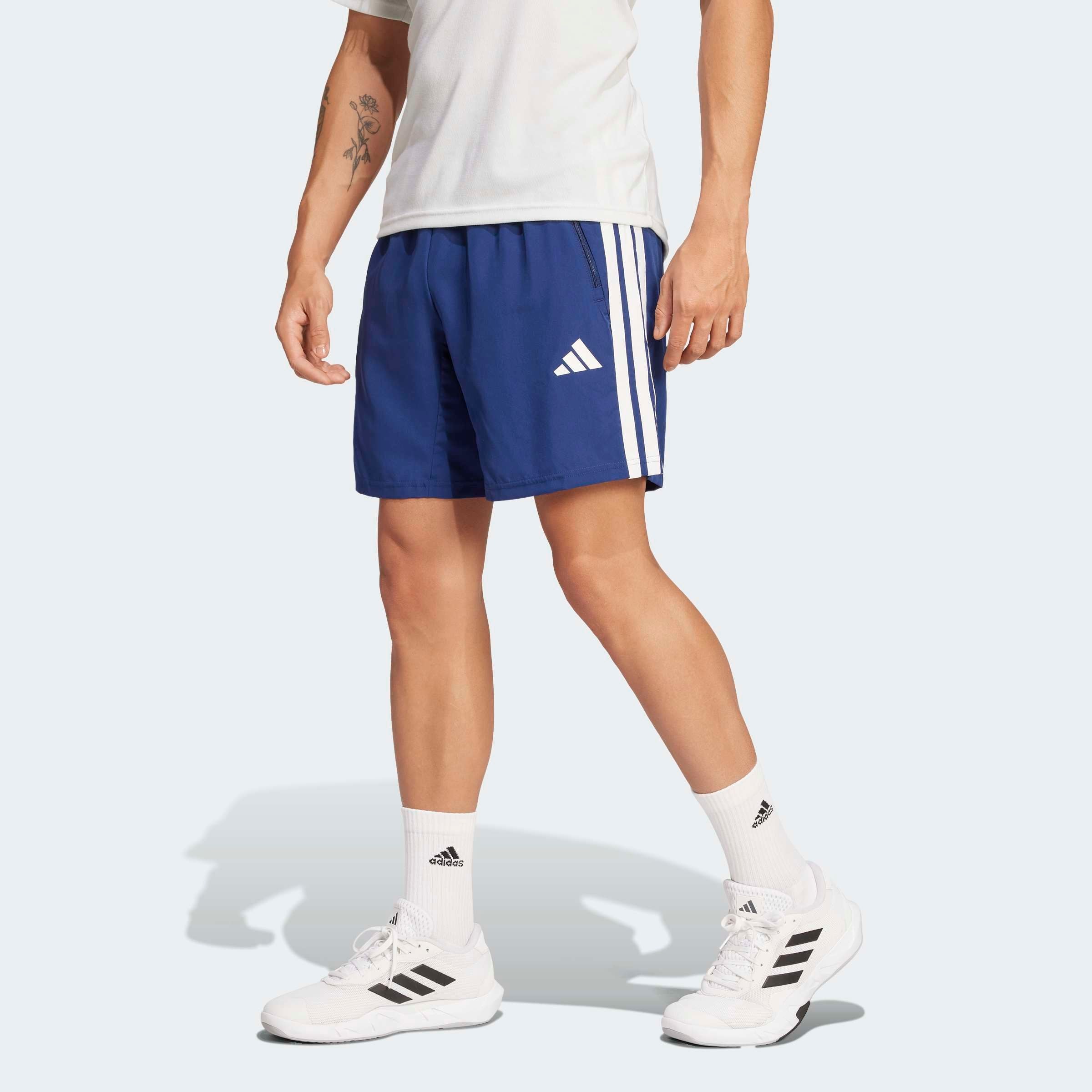 adidas Performance Shorts "ESSENTIALS TRAINING 3-STREIFEN WOVEN" günstig online kaufen