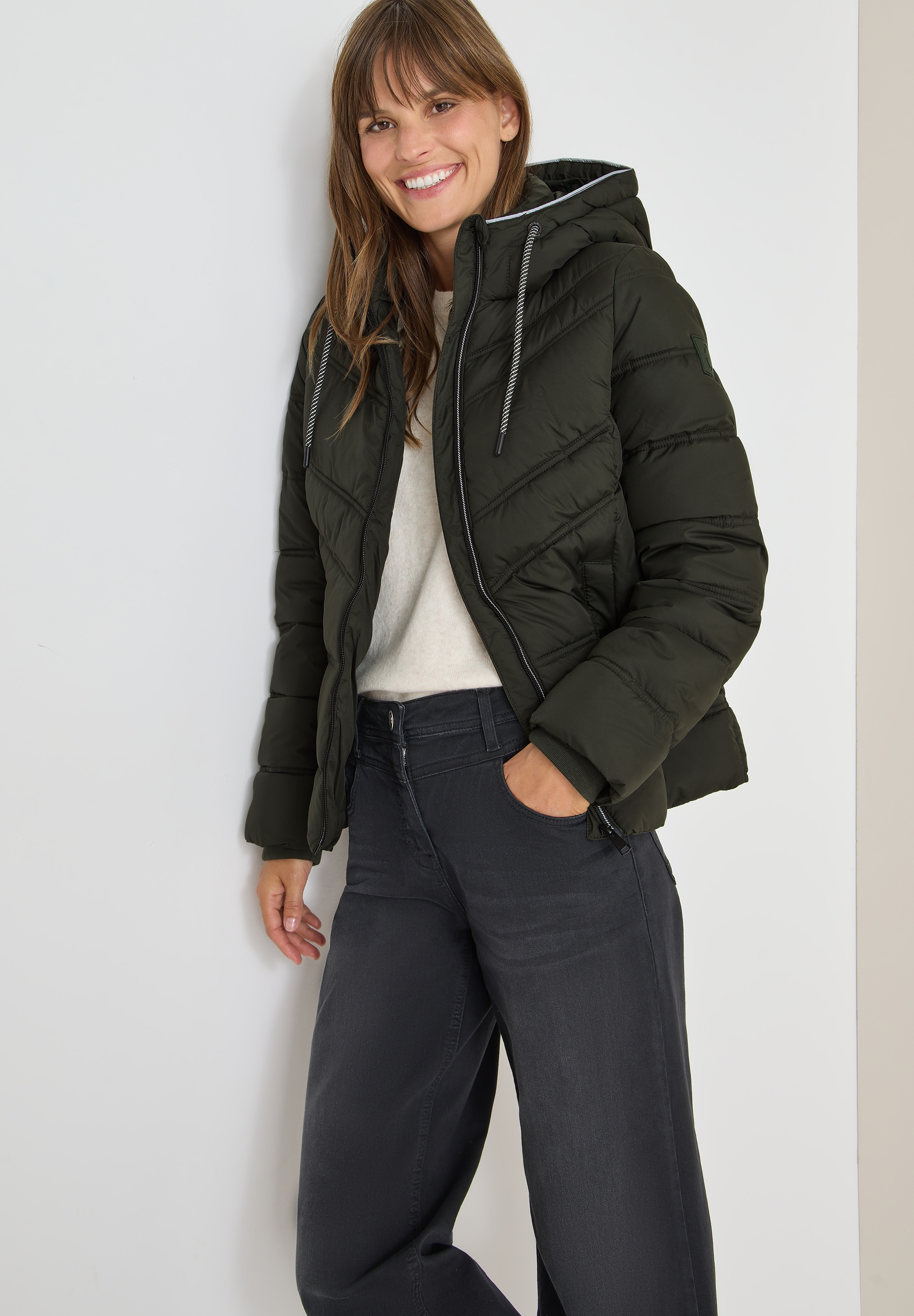 Cecil Steppjacke mit Kapuze mit Kapuze