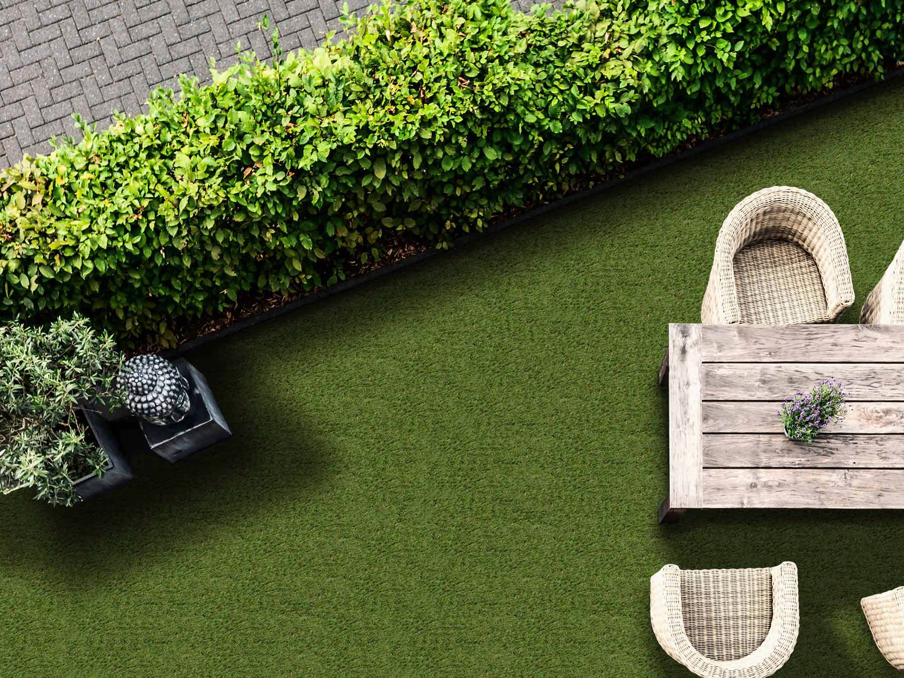 Primaflor-Ideen in Textil Kunstrasen »CAMELLIA«, rechteckig, 18 mm Höhe, realistische Optik, mit Drainagefunktion, ideal für Balkon & Terrasse