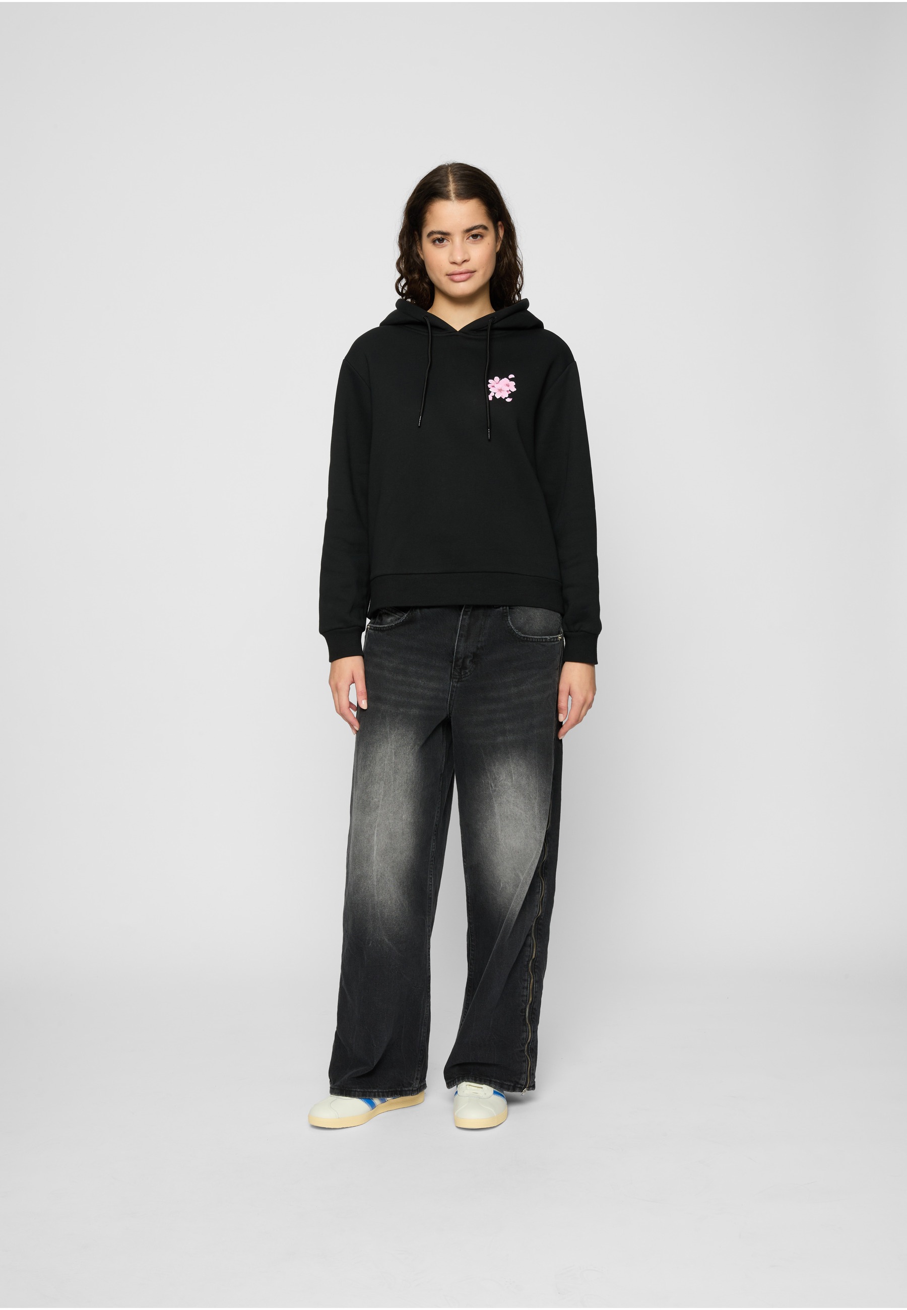 Miss Tee Kapuzensweatshirt »Miss Tee Self Love Club Hoody«
