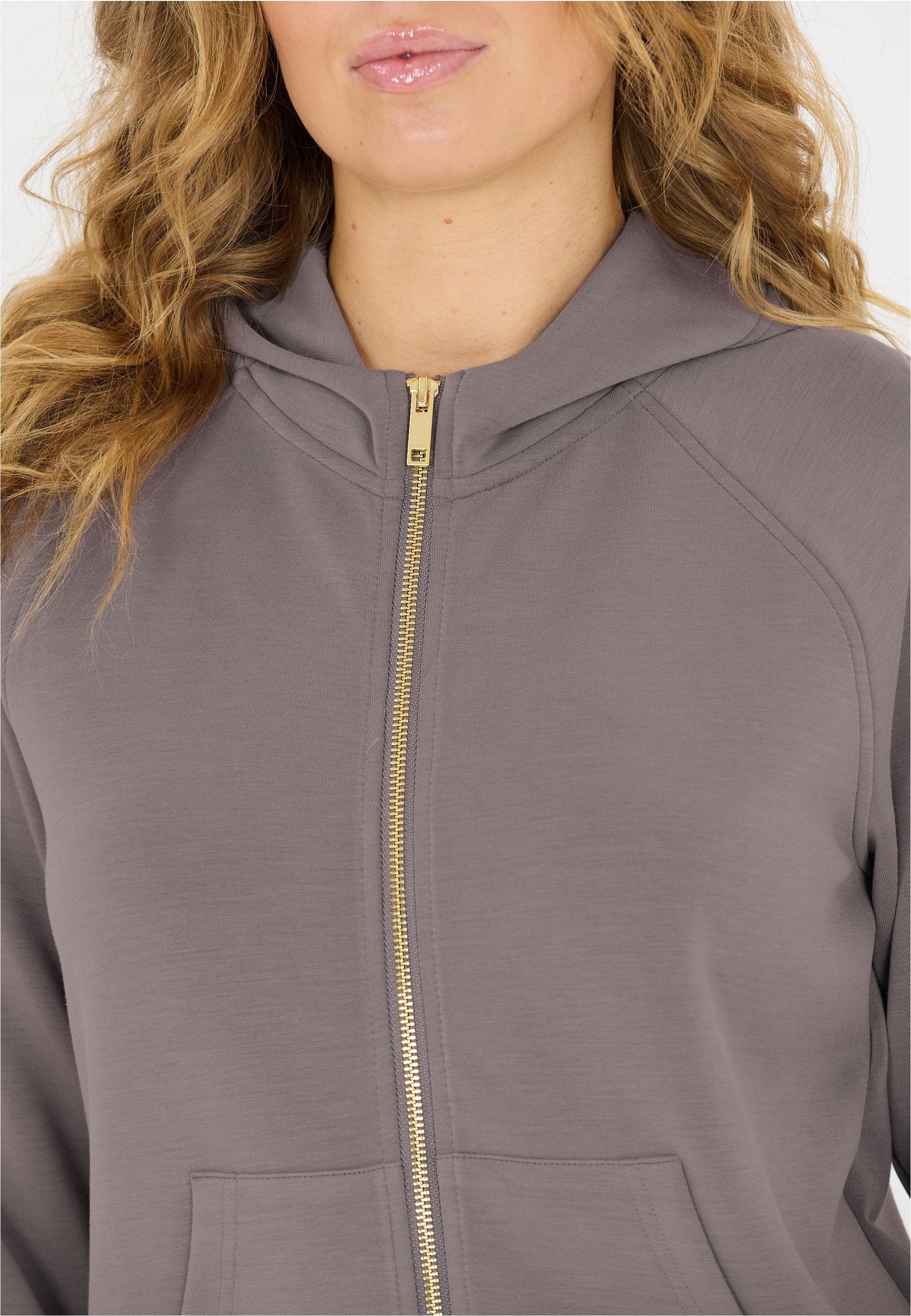 ATHLECIA Kapuzensweatshirt »Jacey«, in klassischem Design mit Kapuze