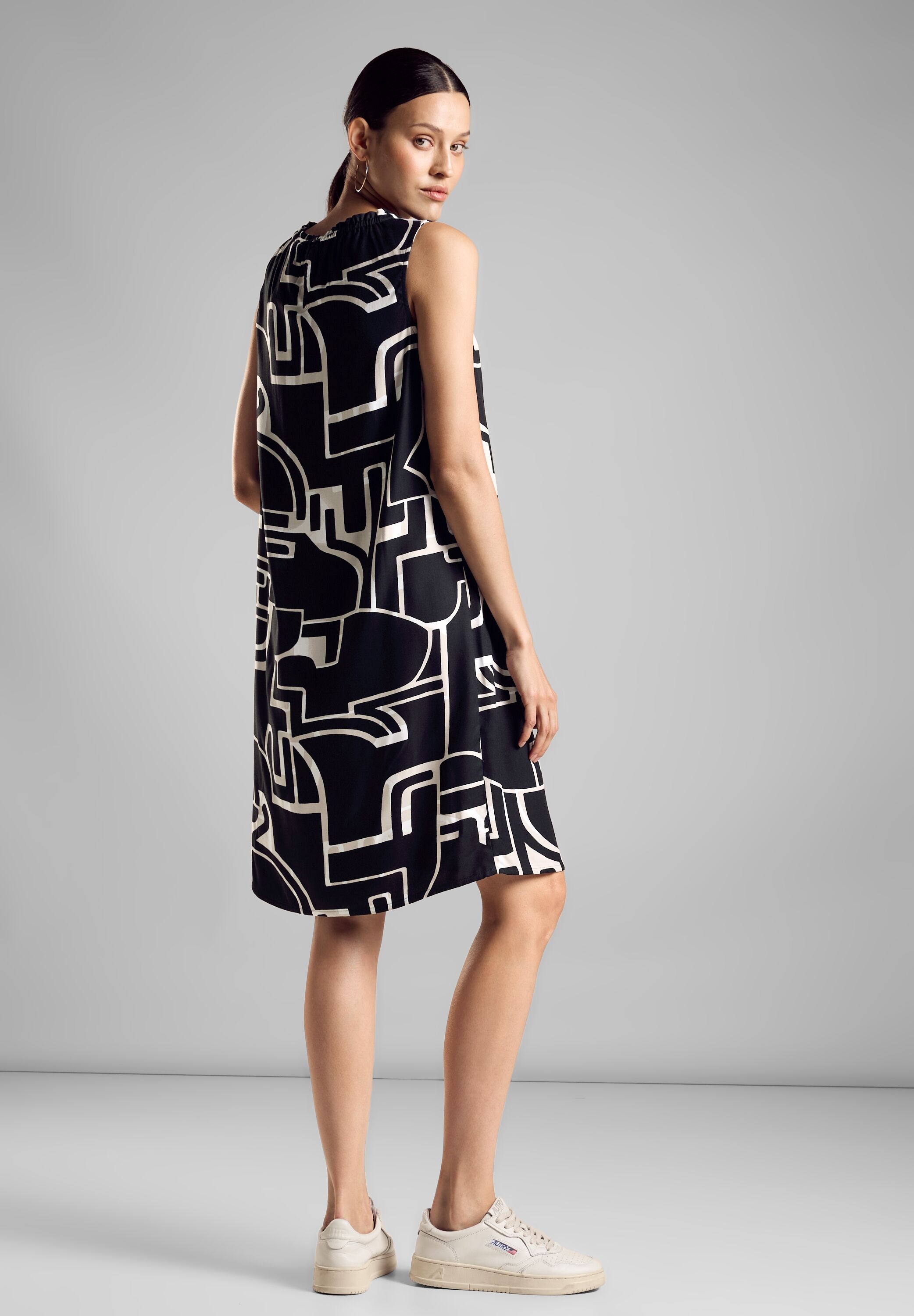 STREET ONE Sommerkleid, mit All-Over Print günstig online kaufen