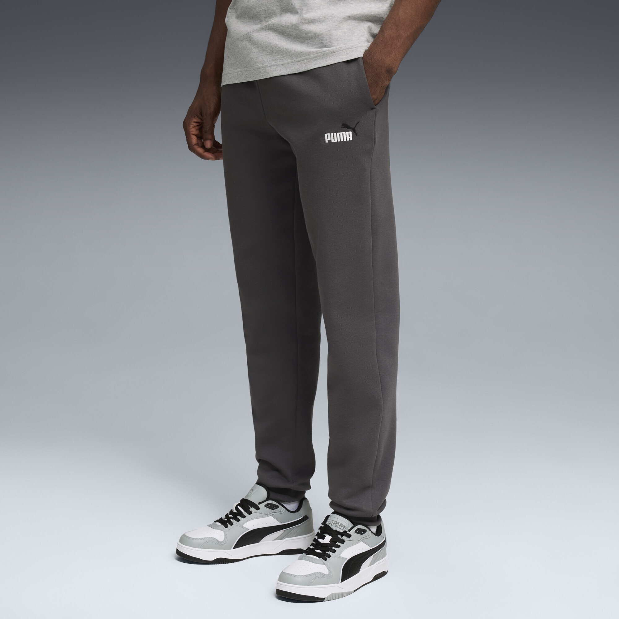 PUMA Sporthose »Essentials 2 Colour No.1 Logo Jogginghose Herren«