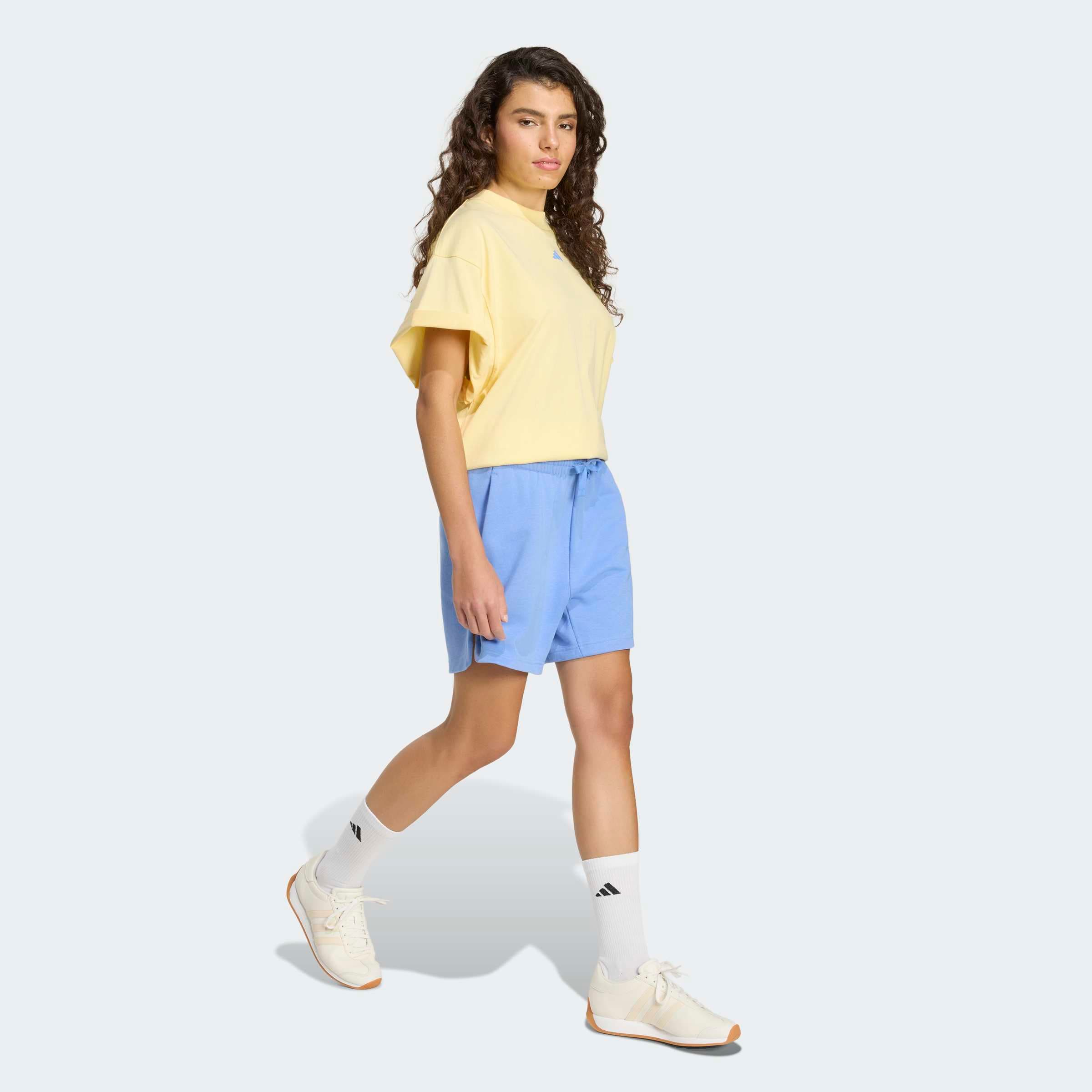 adidas Sportswear T-Shirt »W 3SS GFX TEE2« Print T-Shirt, locker geschnitten
