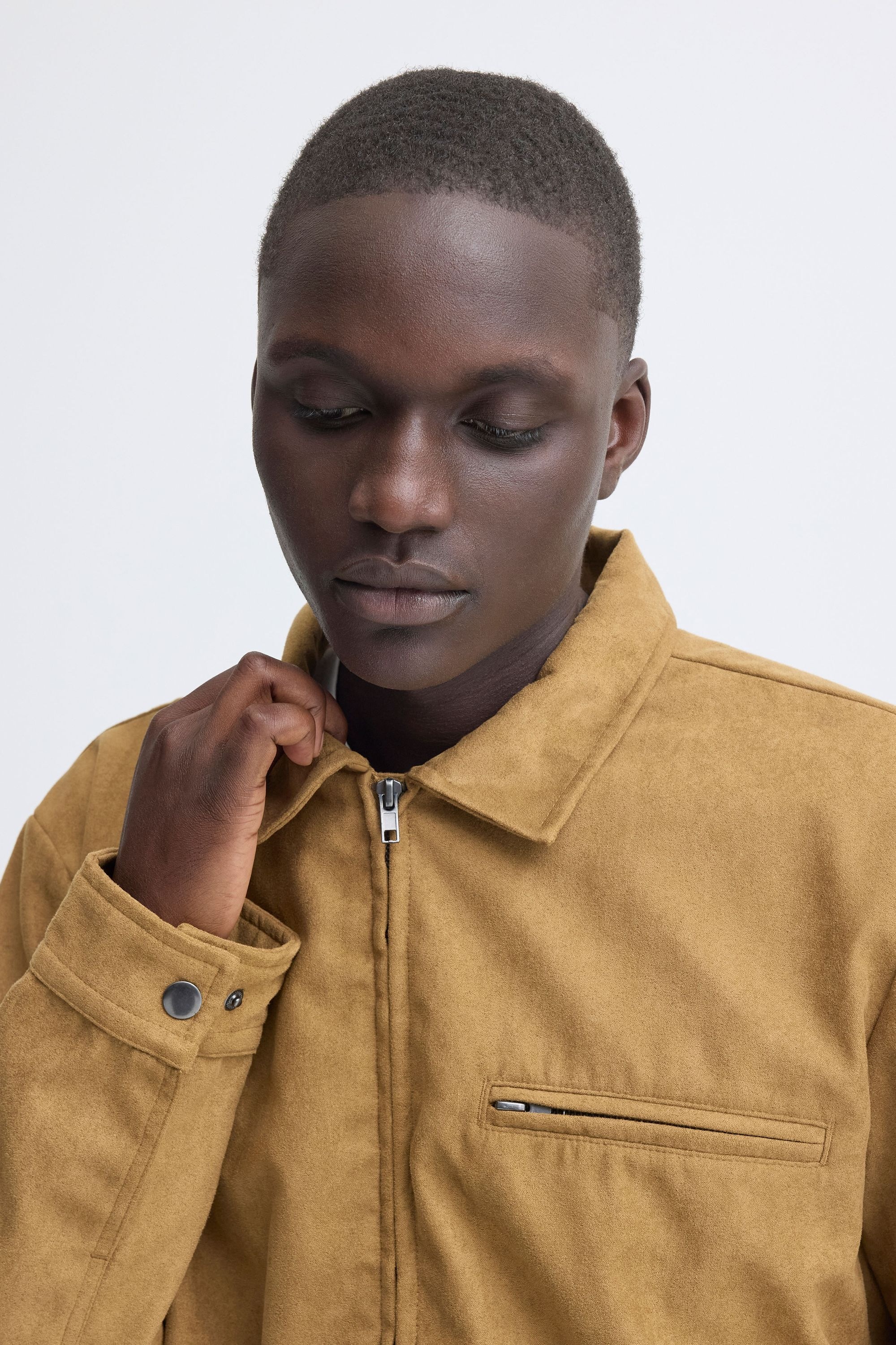 Blend Lederjacke »BHFossy« ohne Kapuze Moderne Kunstlederjacke mit Hemdkragen und Brusttasche