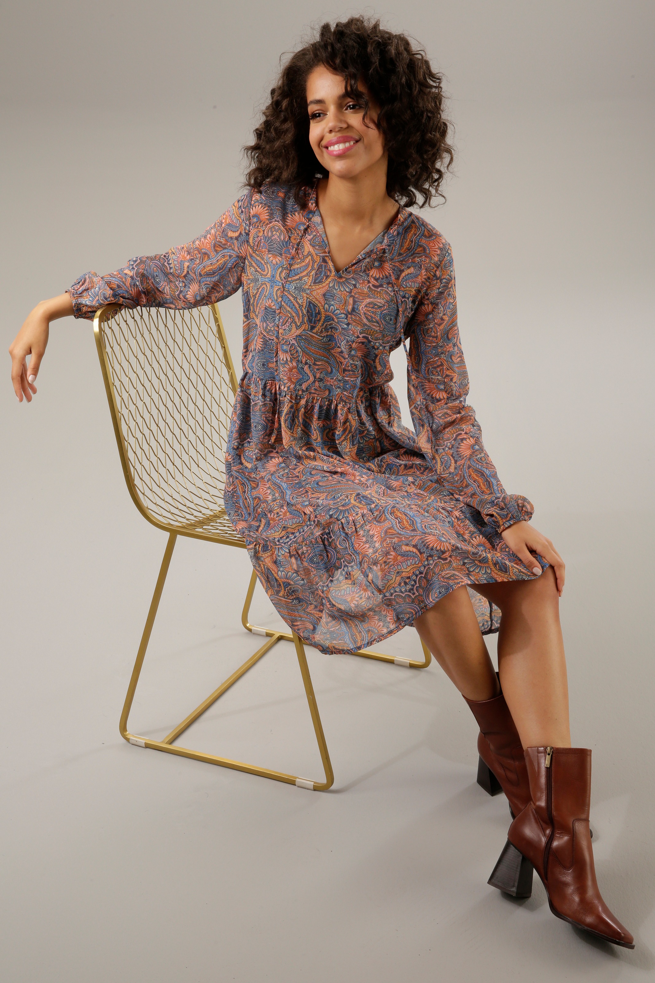 phantasievollem BAUR | NEUE KOLLEKTION - CASUAL Paisley-Druck für Aniston Blusenkleid, bestellen mit