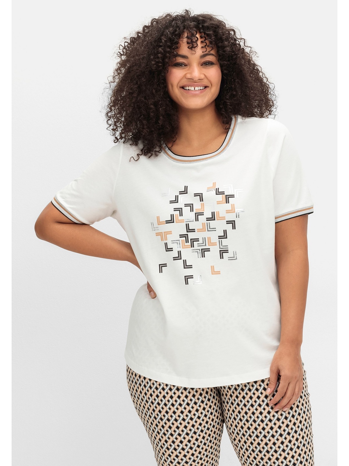 Sheego T-Shirt "Große Größen", mit Grafik-Frontprint und Glitzerdetails günstig online kaufen