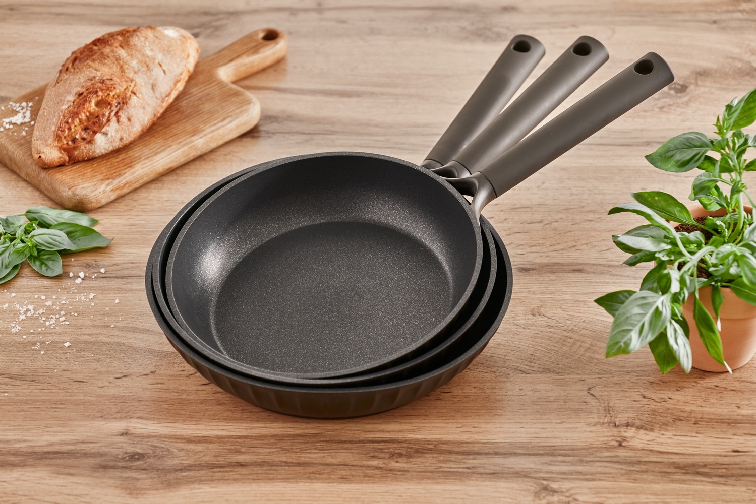 RESTO Kitchenware Bratpfanne »Ascella, antihaftbeschichtet und spülmaschinenfest«, Aluminiumguss, (1 tlg.), Induktion, für alle Herdarten geeignet