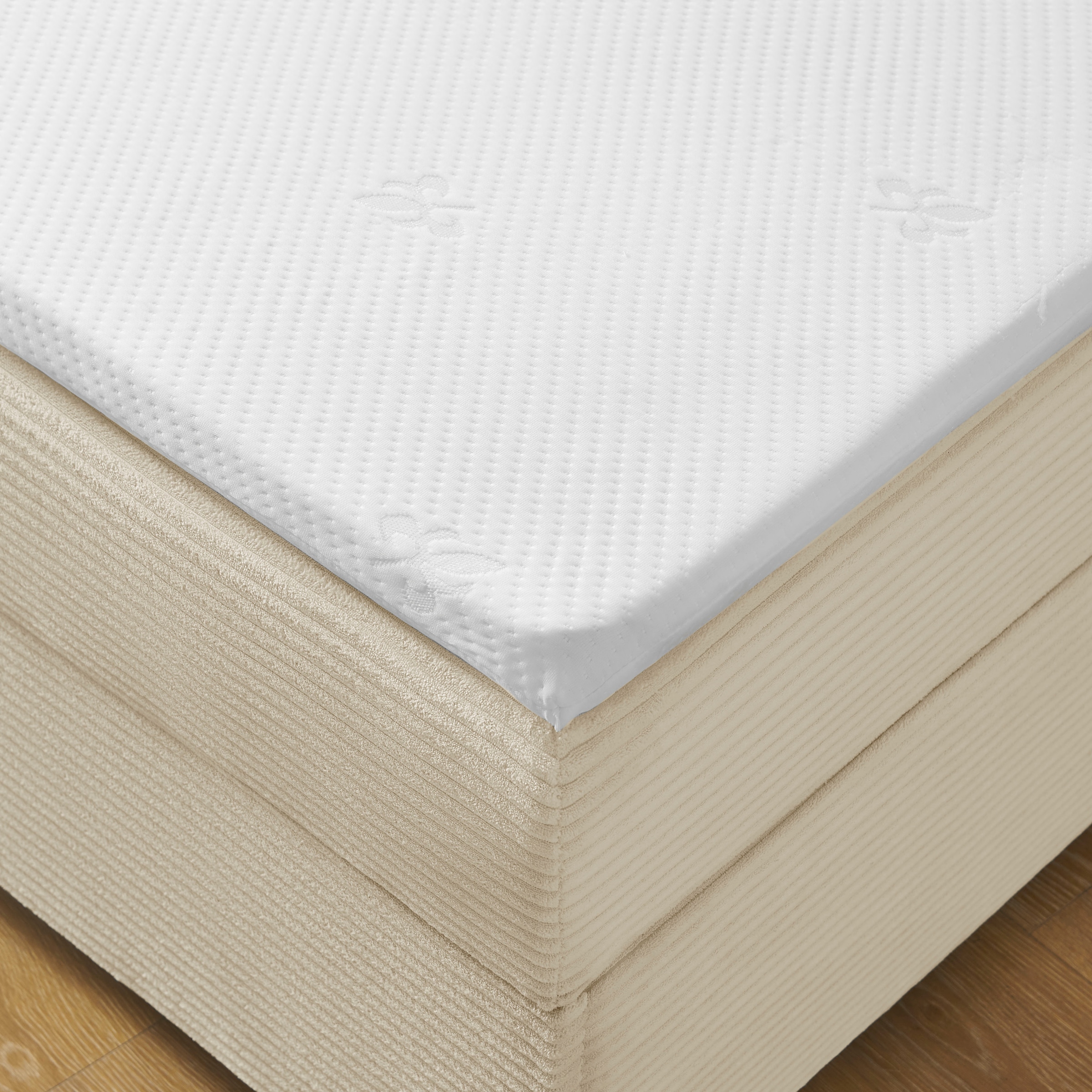 OTTO home Boxbett »Eliaas inkl. Bettkasten und Topper, Liegefläche 180x200cm« erhältlich in hochwertigem Cord-Stoff und der Größe 180x200cm