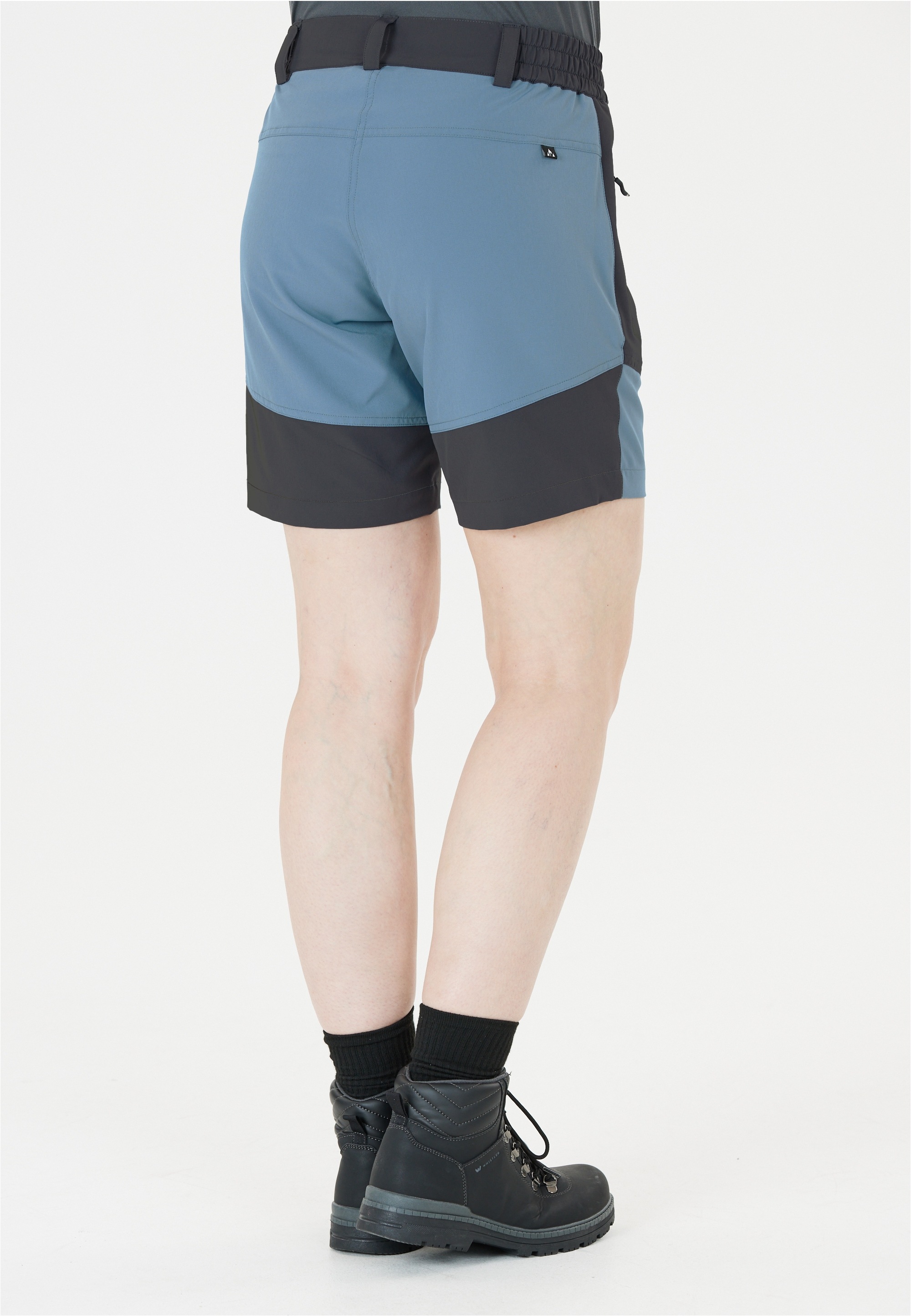 WHISTLER Shorts »LALA«, mit extra komfortablem Funktionsstretch