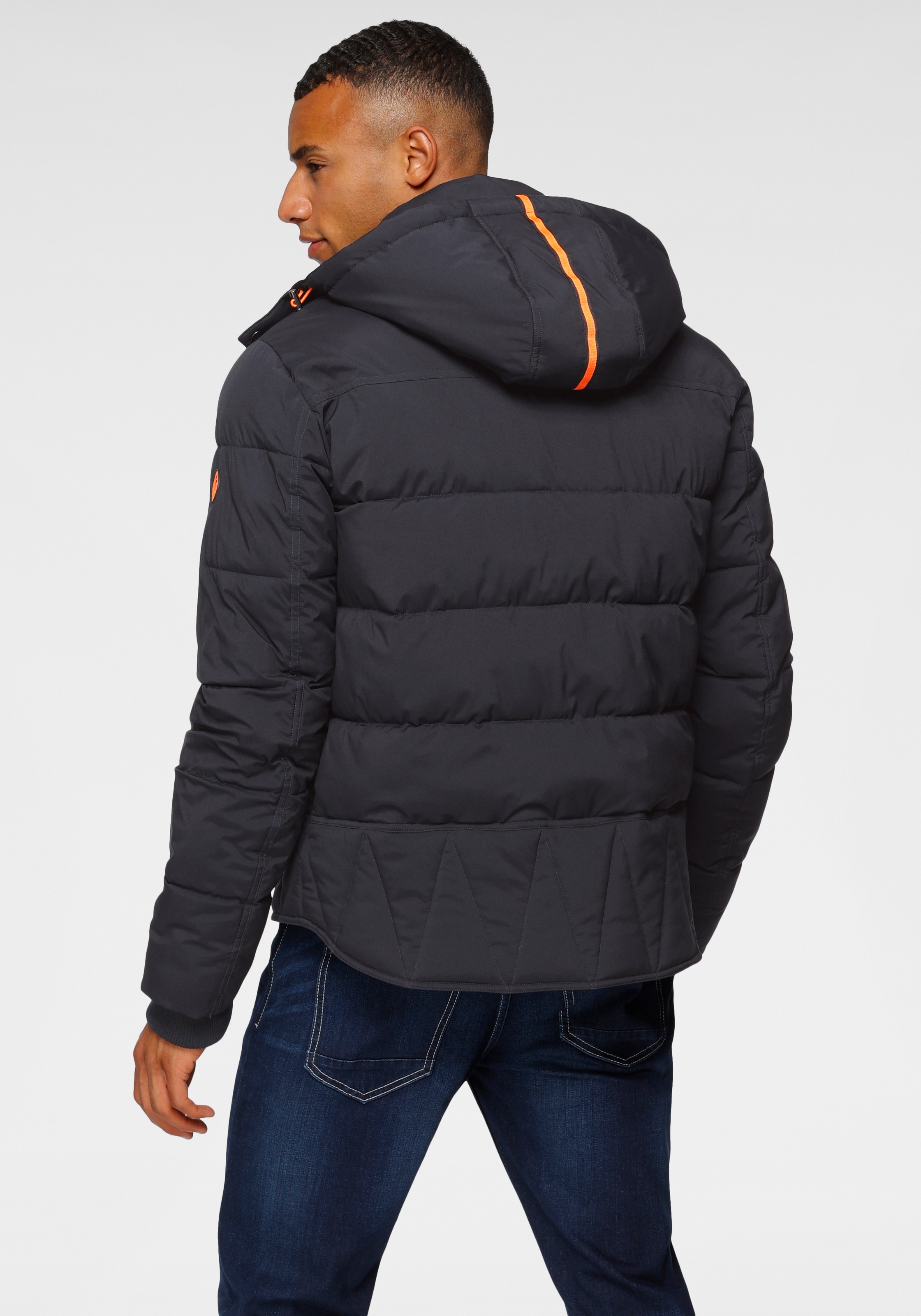 Thumbnail - Bruno Banani Steppjacke mit Kapuze Winterjacke mit Fellimitat und abnehmbarer Kapuze