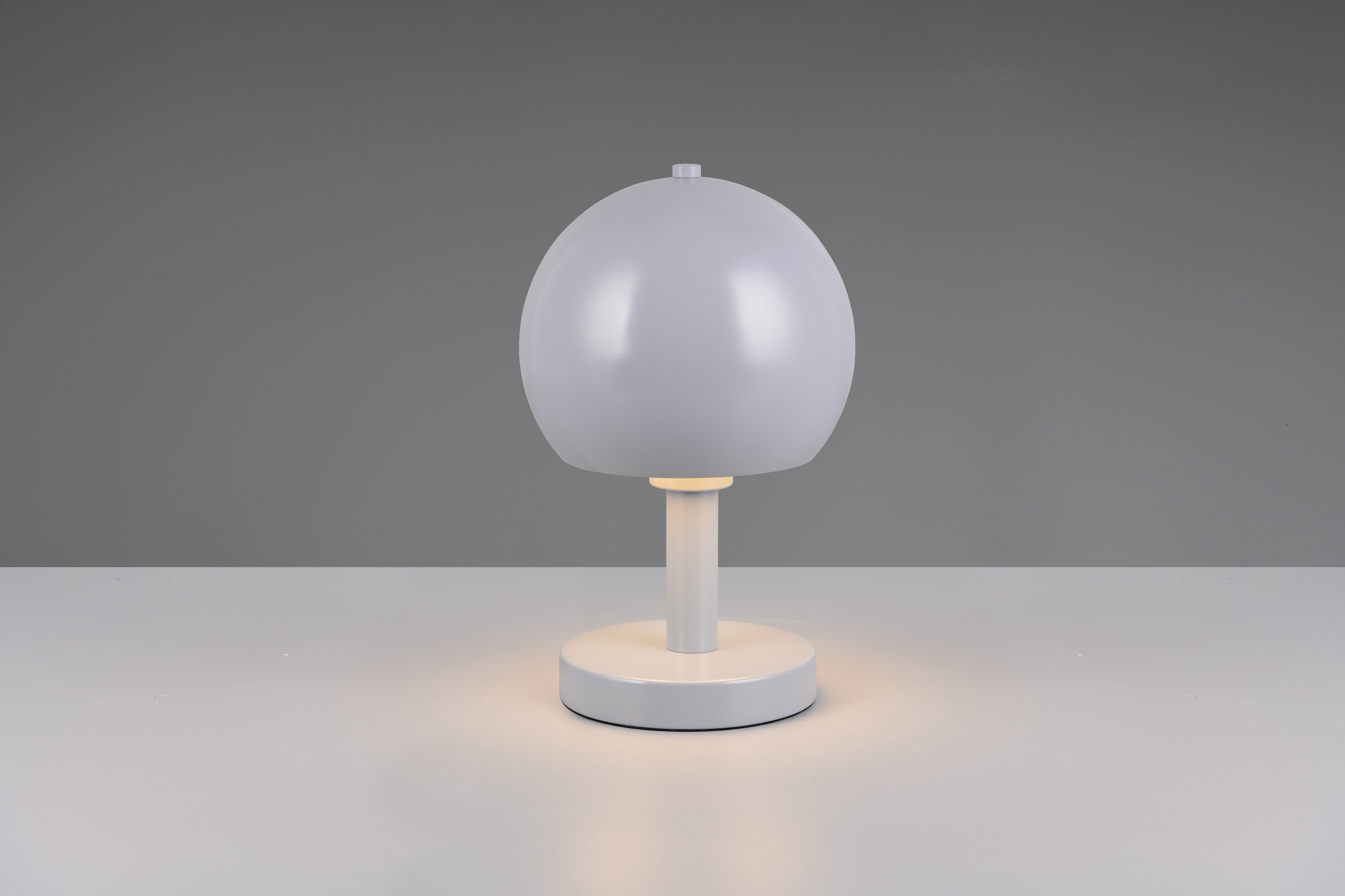 Leonique Tischlampe »Christelle, Deko Tischleuchte mit Metallschirm Ø 18cm Höhe 29cm«, 1 flammig, Leuchtmittel E27 | Leuchtmittel wechselbar, exkl 1x E27 max 10W, indirektes Licht, Lichtaustritt nur nach unten