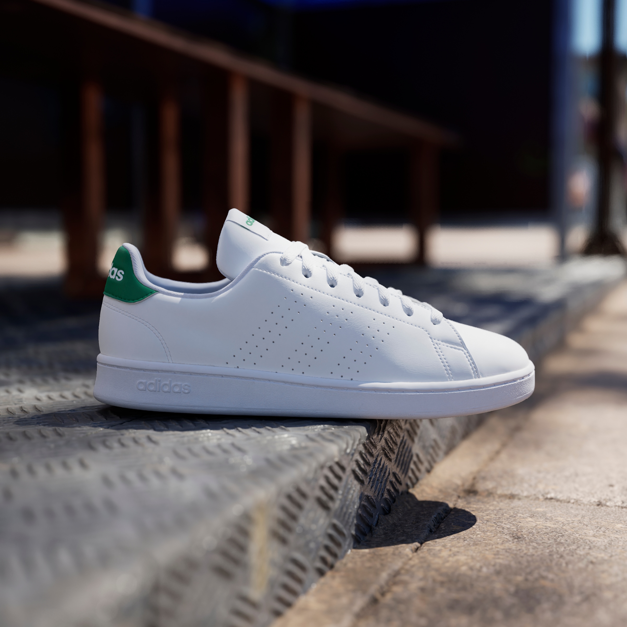 adidas Sportswear Sneaker »ADVANTAGE«, Design auf den Spuren des adidas Stan Smith