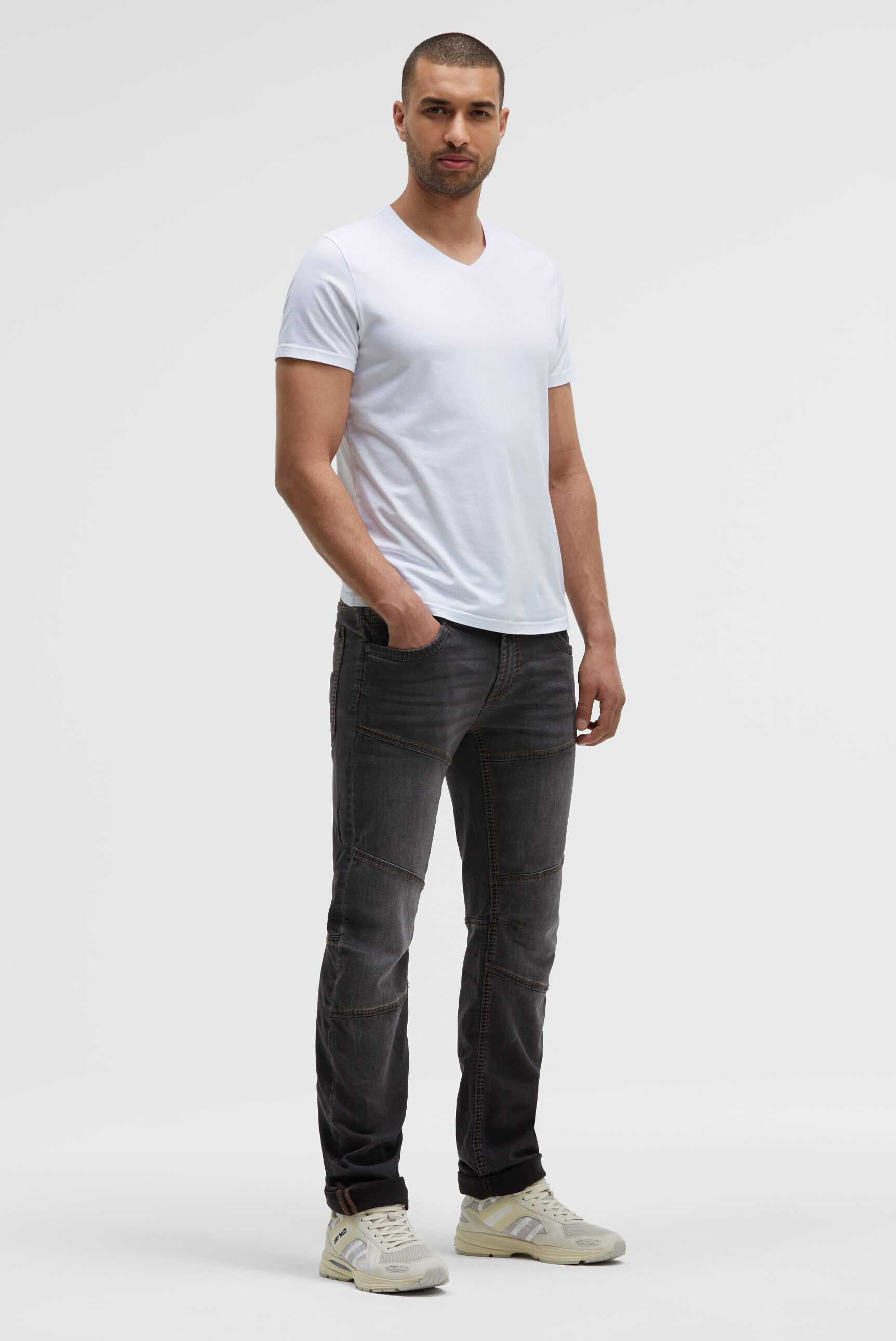 CAMP DAVID Regular-fit-Jeans mit tief sitzenden Gesäßtaschen