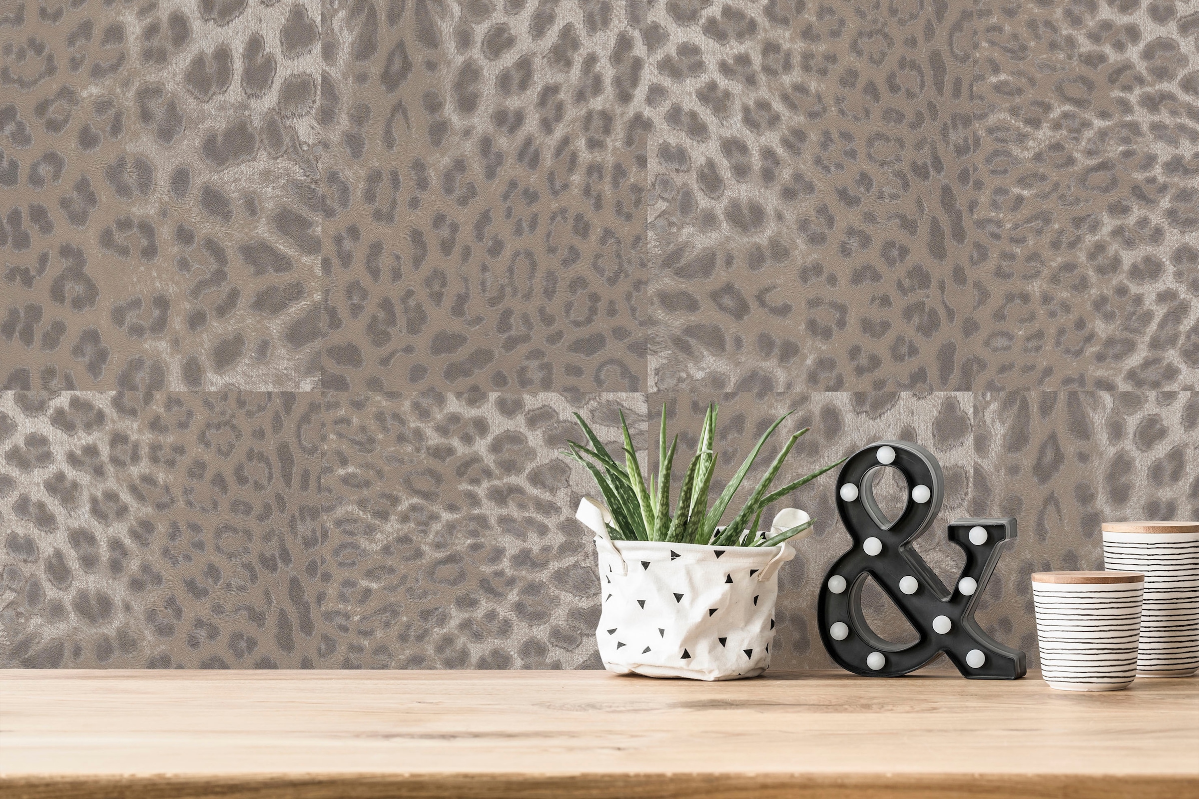 print-gemustert, Lodge«, living Leopardenmuster bestellen BAUR online walls »Desert Vliestapete | Tapete Fellimitat-animal