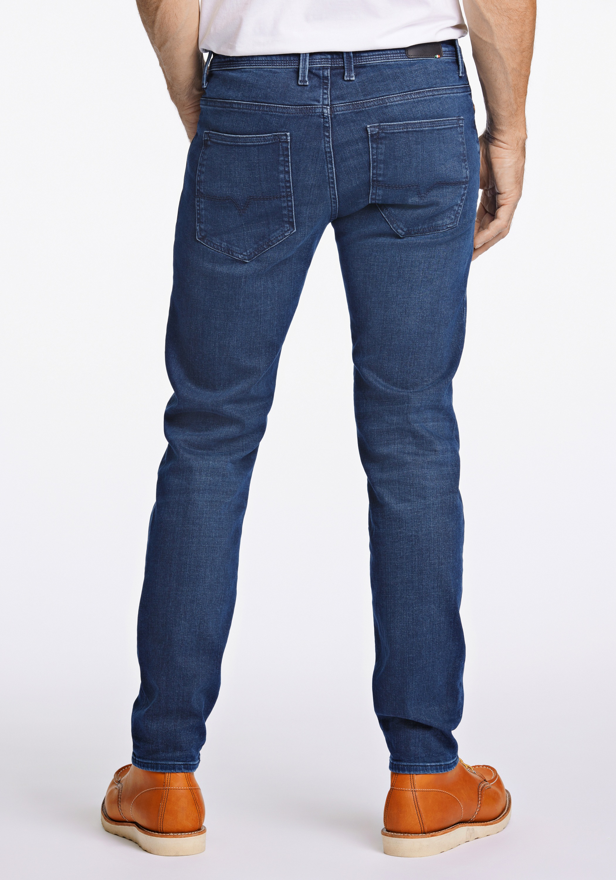 BISON 5-Pocket-Jeans "Jeans Tapered Fit" günstig online kaufen