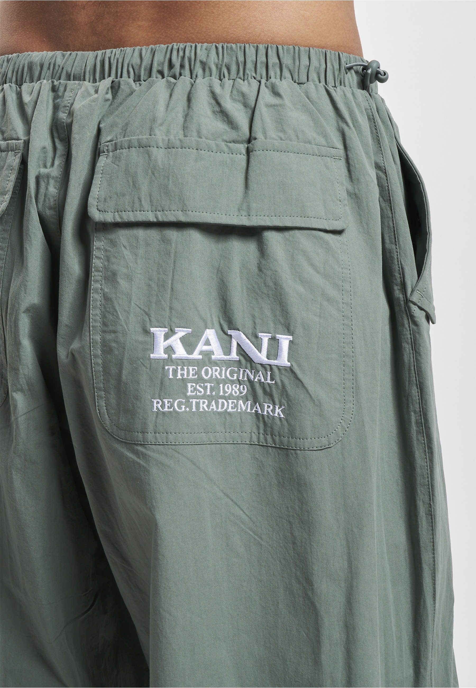 Karl Kani Stoffhose »Karl Kani Herren KM233-032-1 KK Small Signature Parachute Pants«