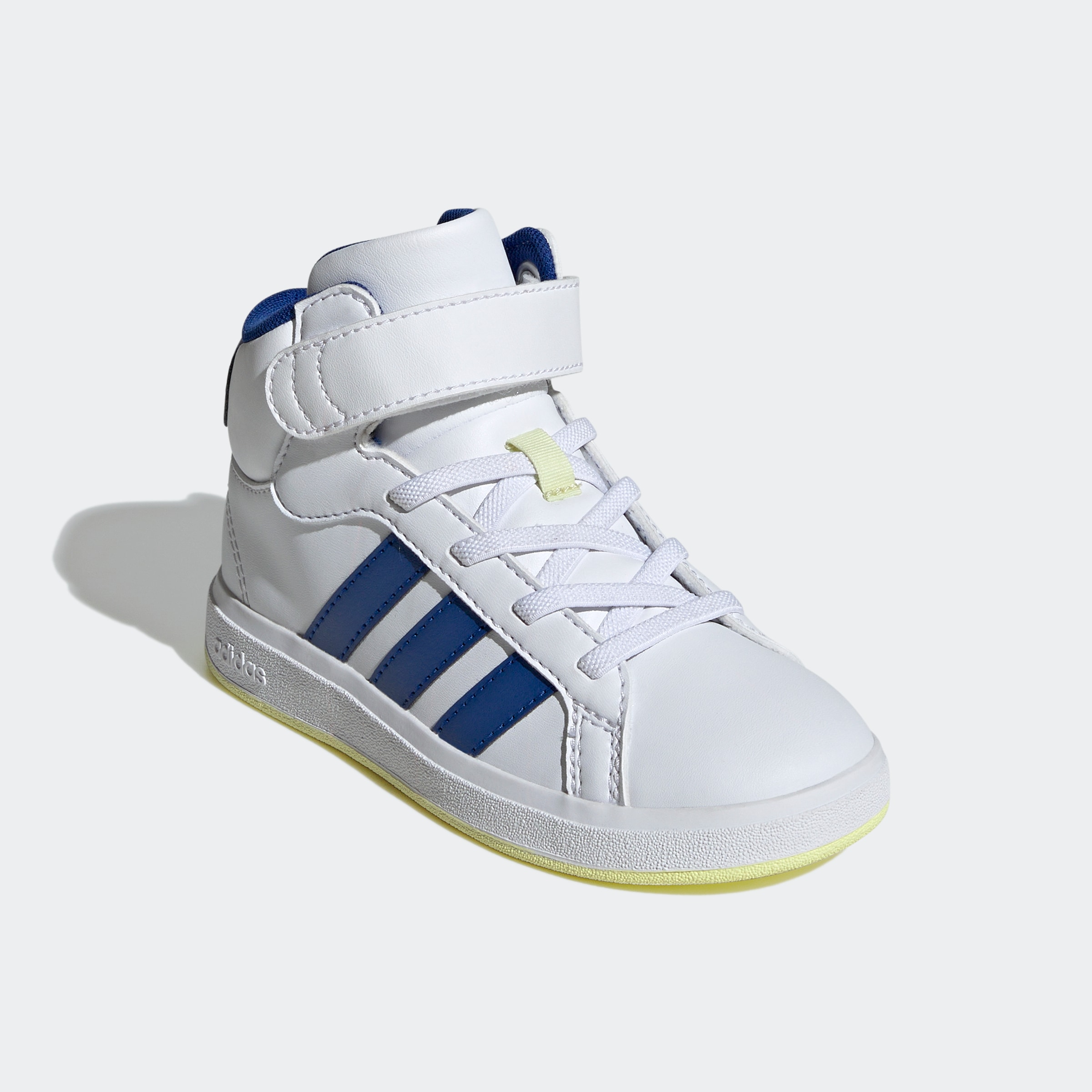 adidas Sportswear Sneaker "GRAND COURT MID KIDS", Design auf den Spuren des adidas Superstar