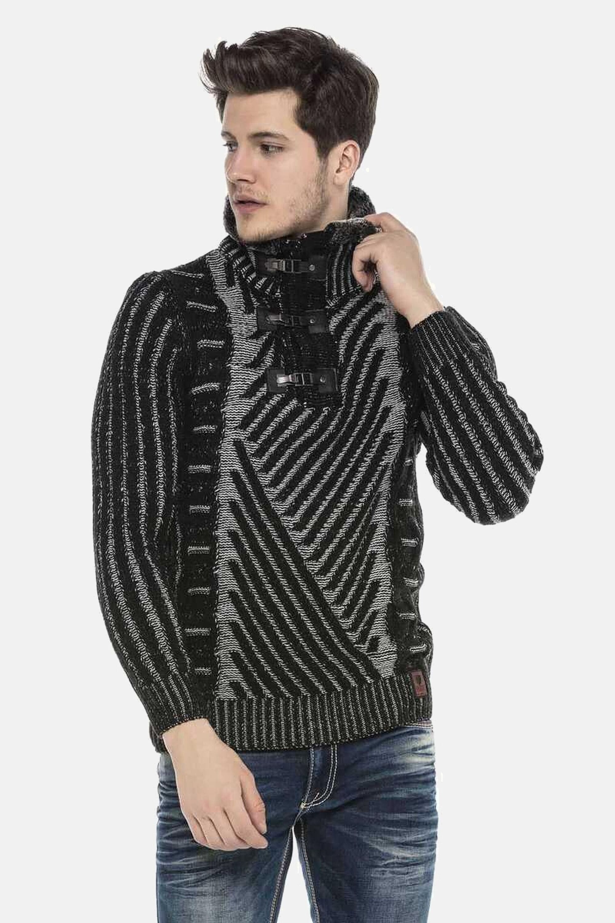 Cipo & Baxx Strickpullover »Pullover«, mit Schnallenkragen, CP212