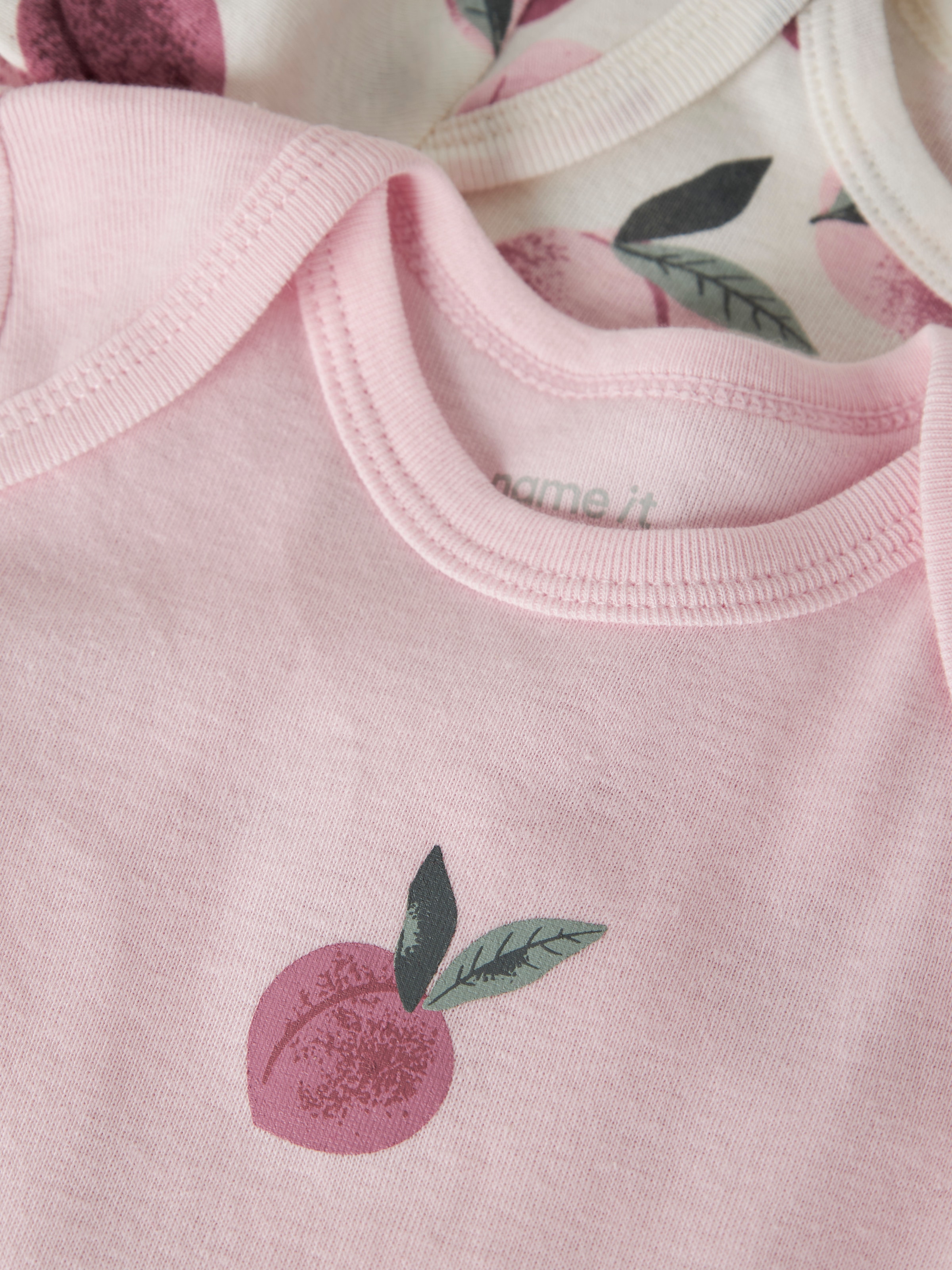 Name It Langarmbody »NBFBODY 3P LS PEACHES NOOS« Packung, 3 Baumwolle, 3-er Packung